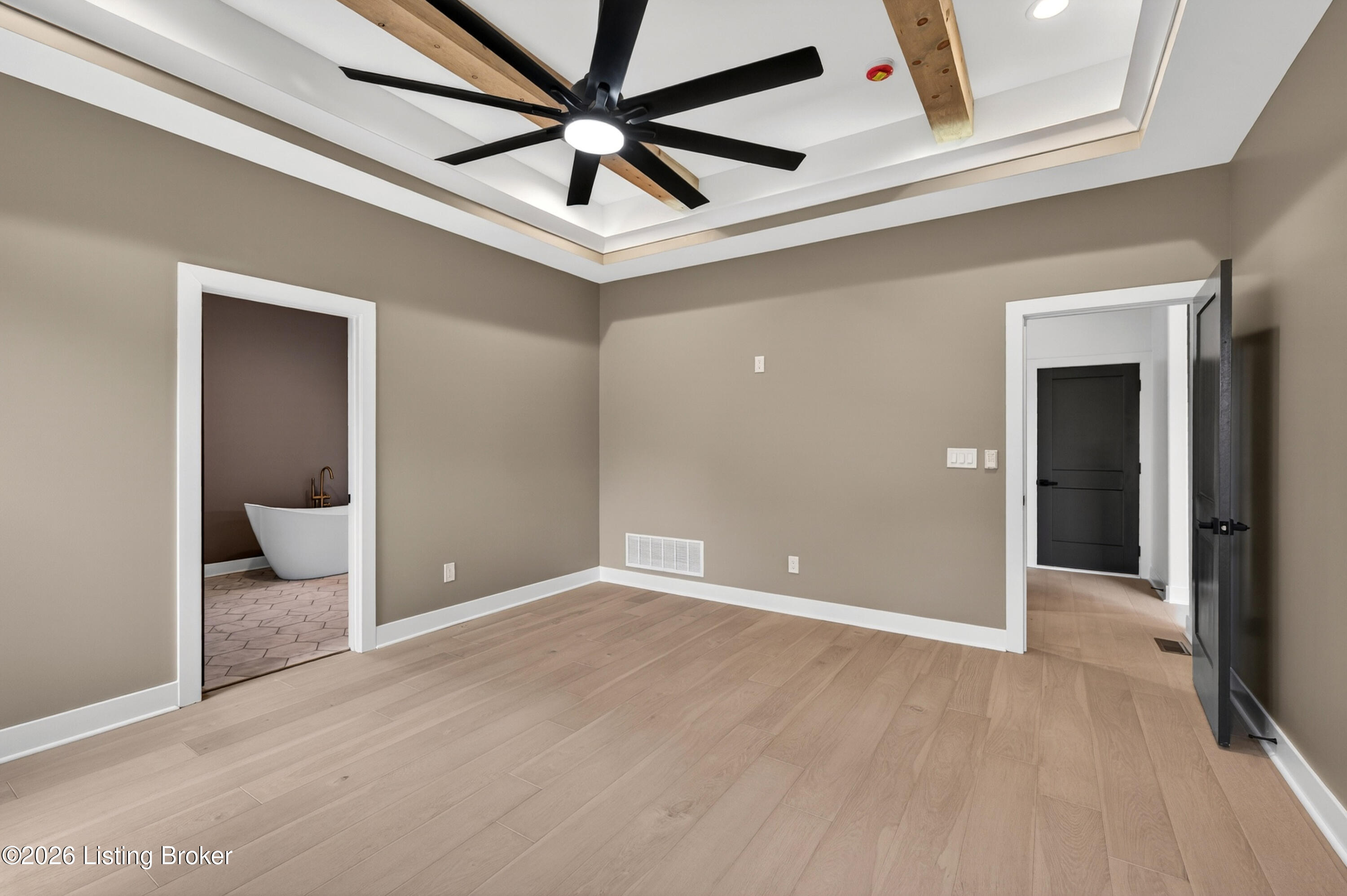 17610 Fox Spring Way Property Photo 23