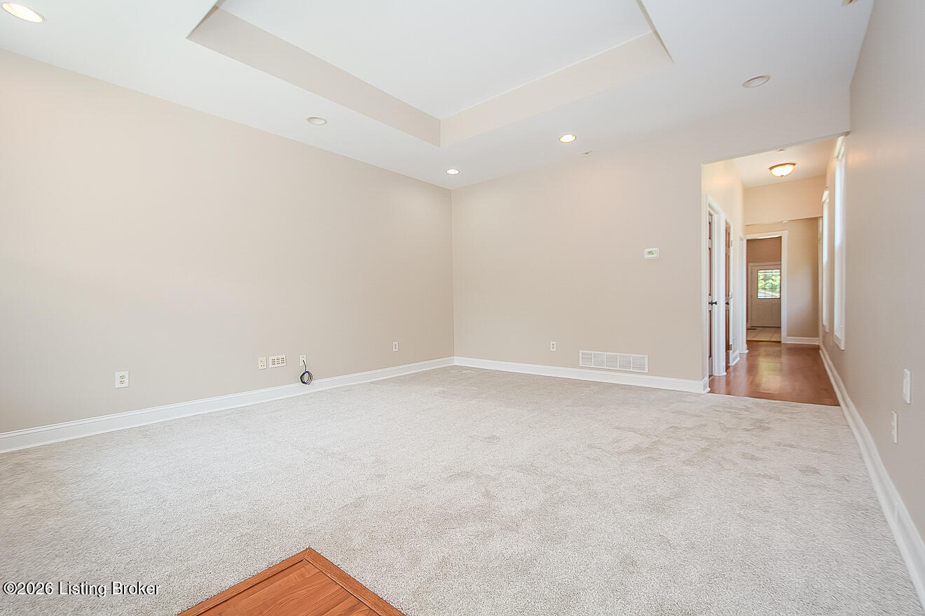 1061 E Kentucky St Property Photo 6