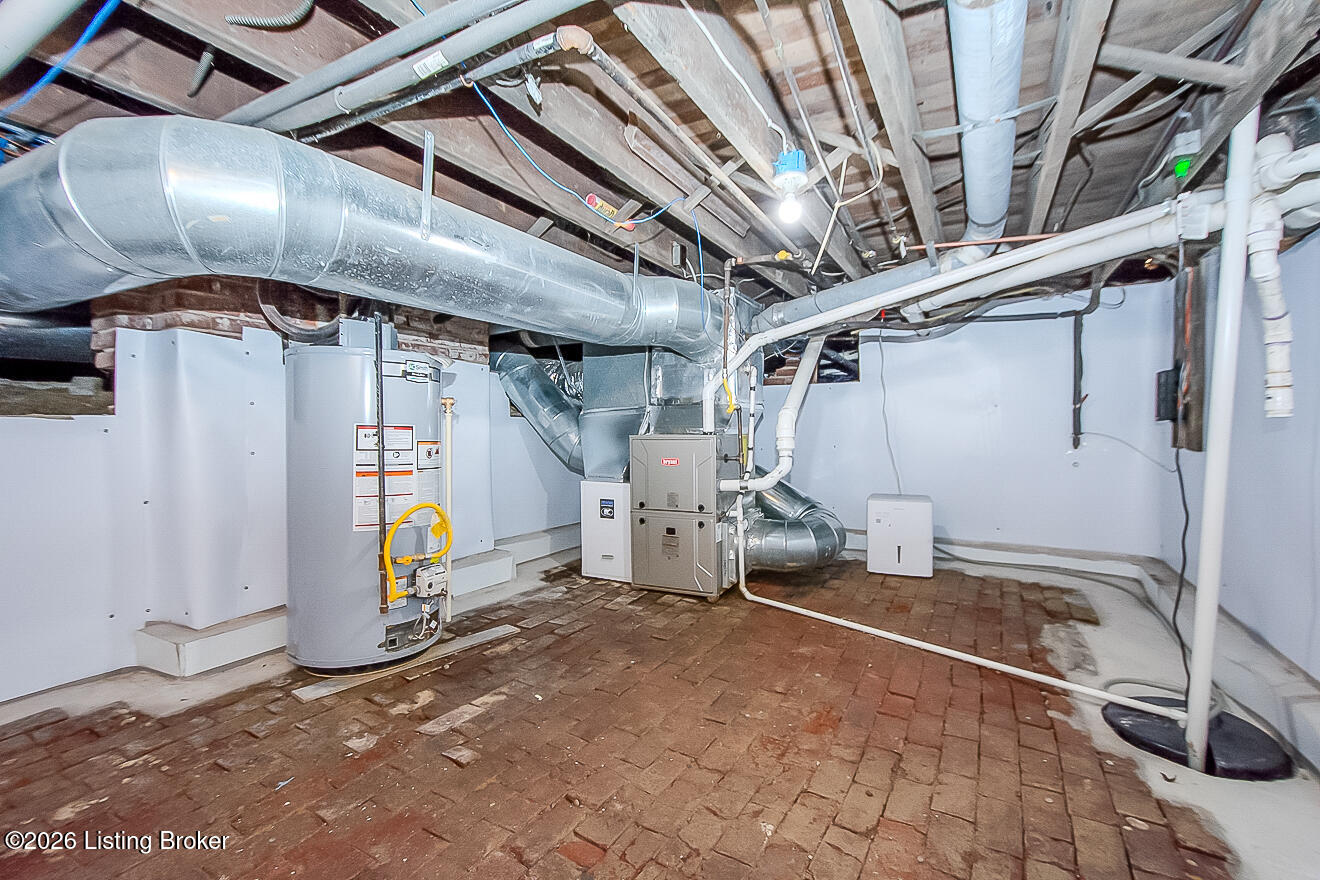 1061 E Kentucky St Property Photo 44