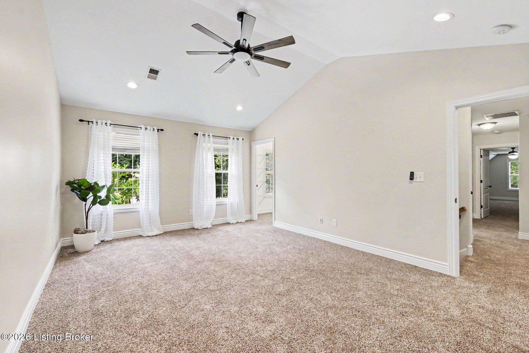 2609 Stonemill Dr Property Photo 17