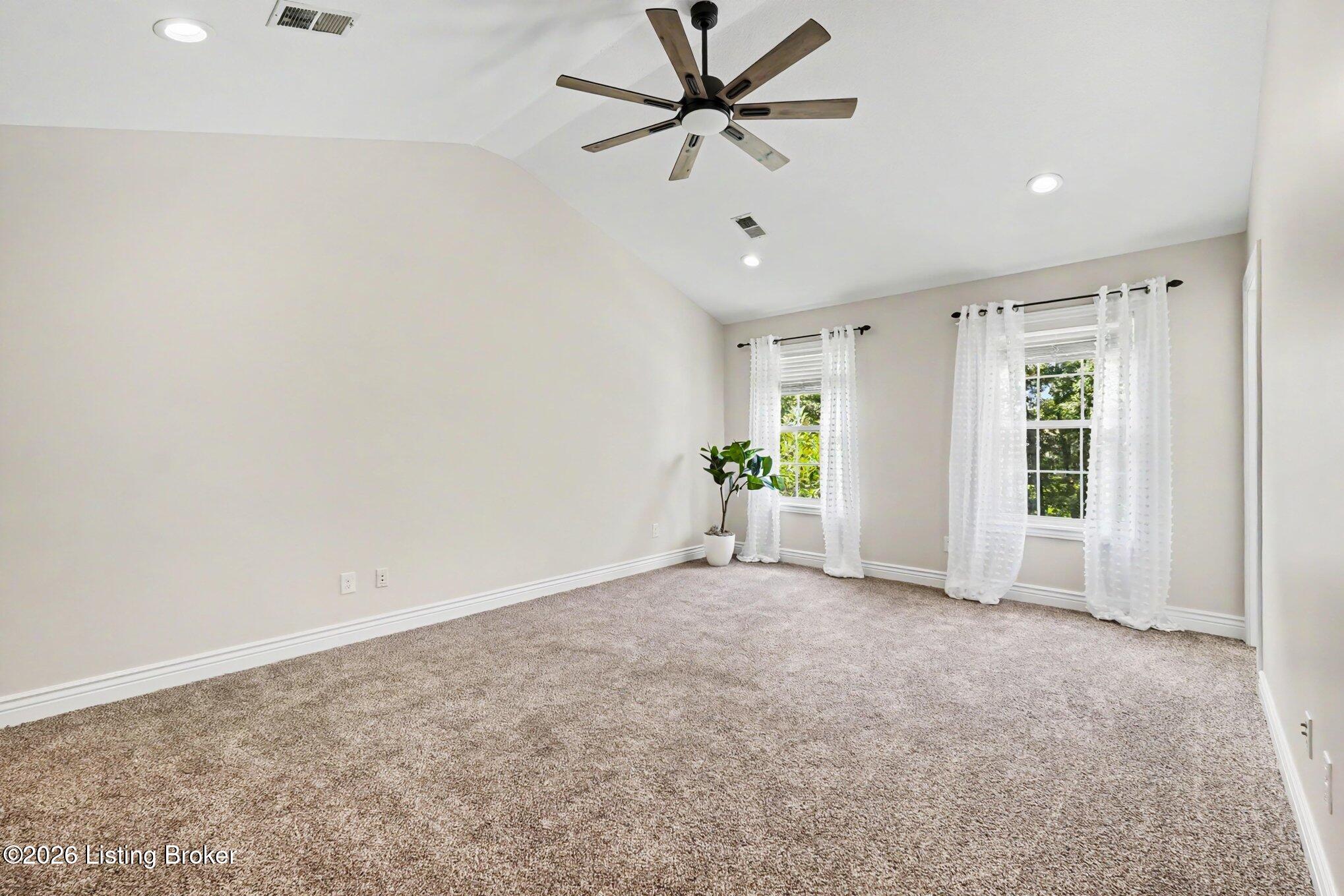2609 Stonemill Dr Property Photo 18