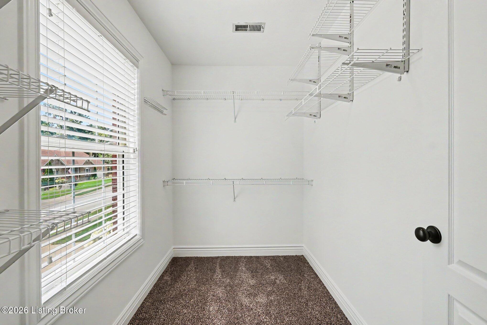 2609 Stonemill Dr Property Photo 20