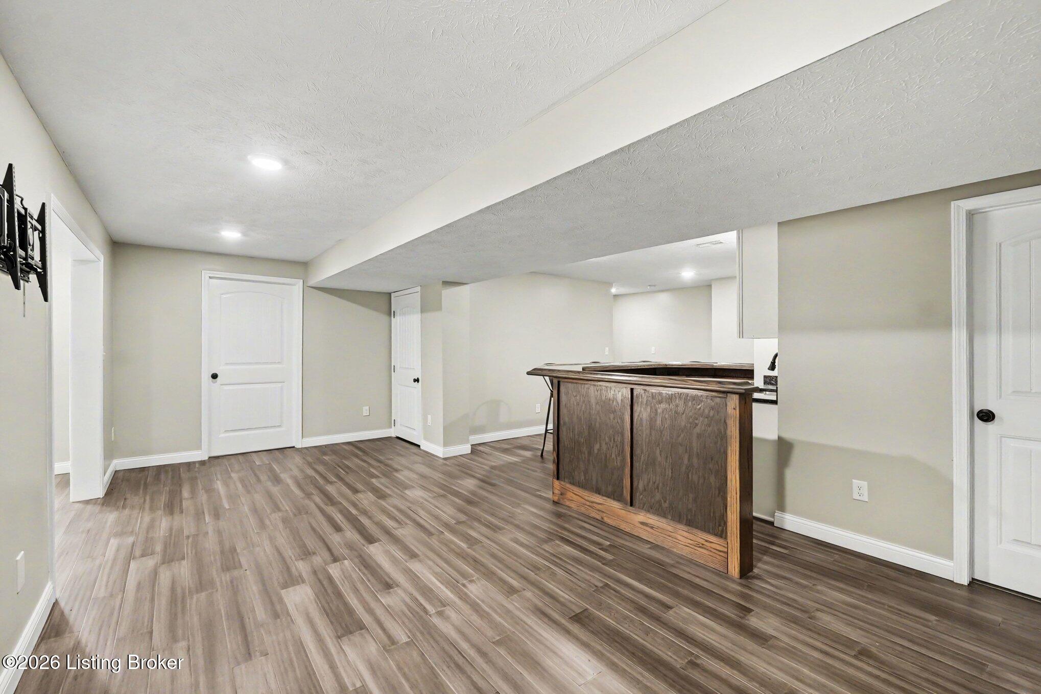 2609 Stonemill Dr Property Photo 32