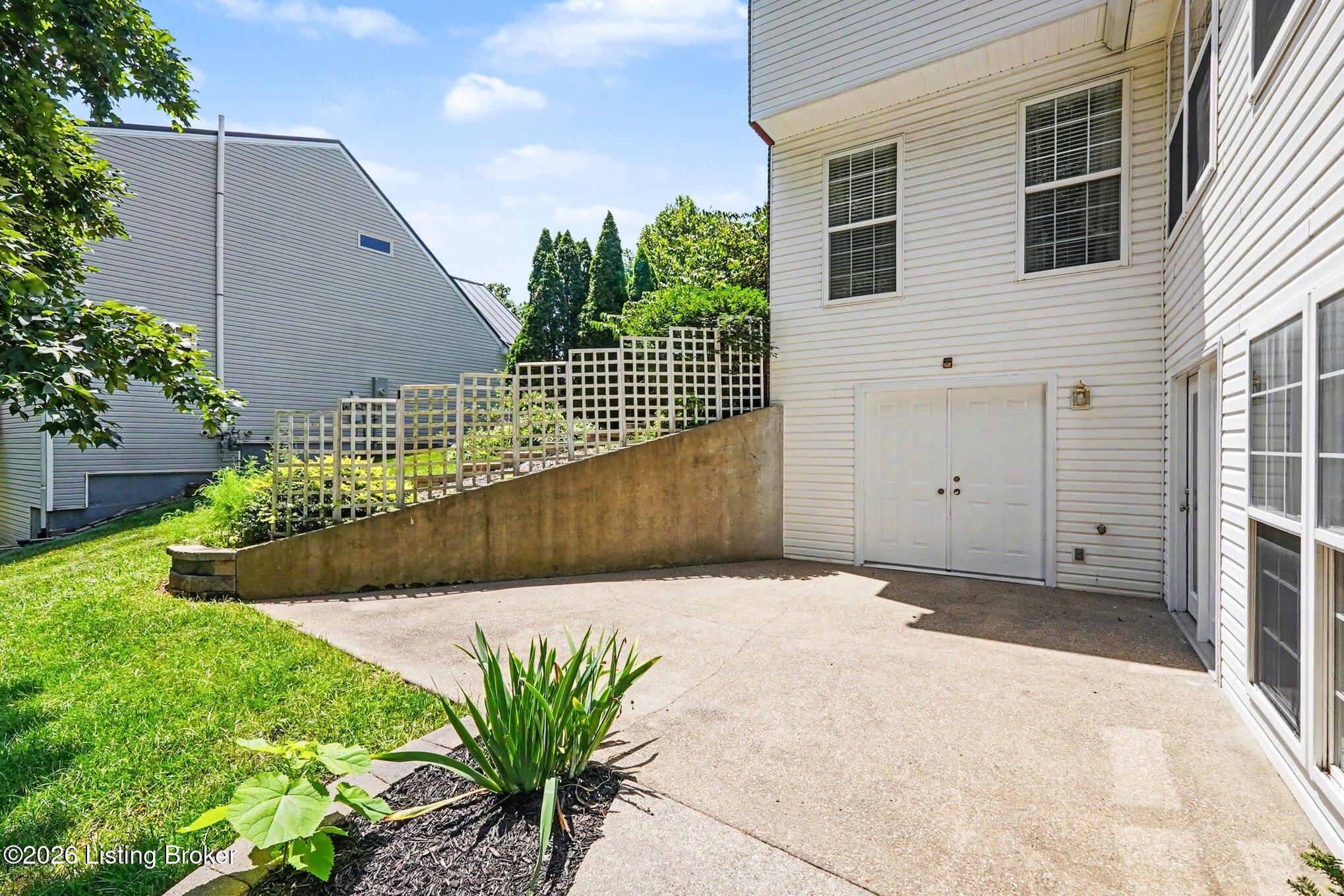 2609 Stonemill Dr Property Photo 44