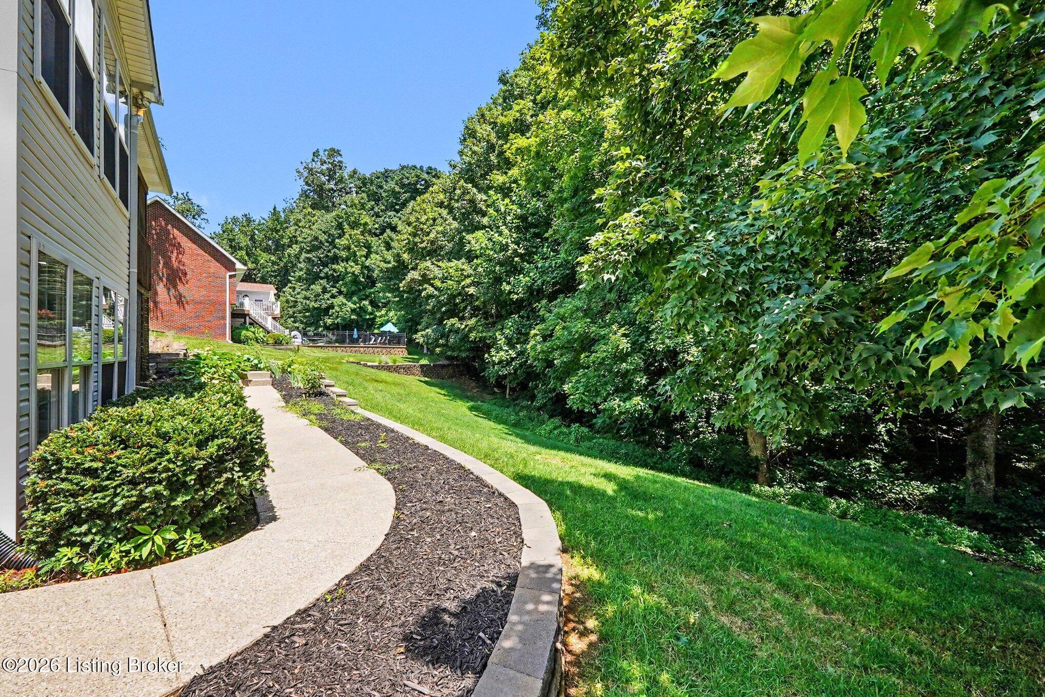 2609 Stonemill Dr Property Photo 45