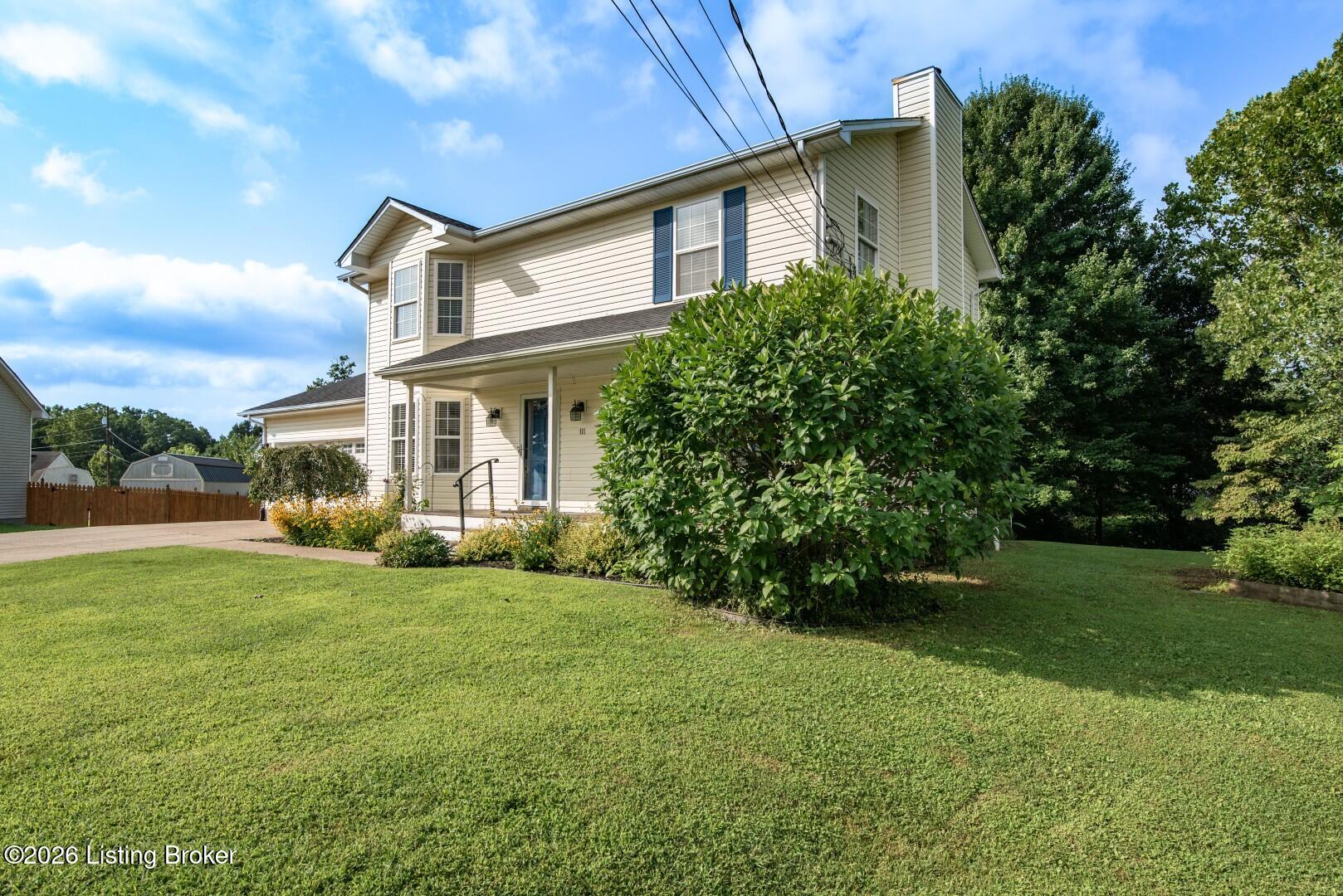 111 Brendenwood Ct Property Photo 3