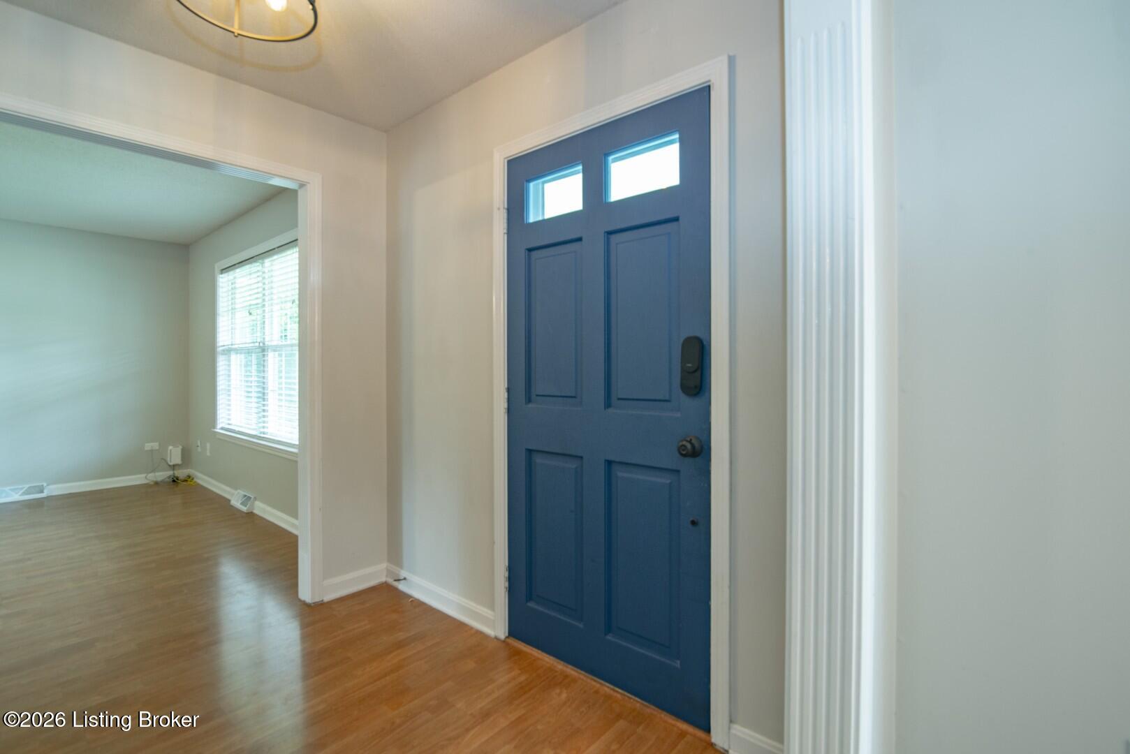 111 Brendenwood Ct Property Photo 7