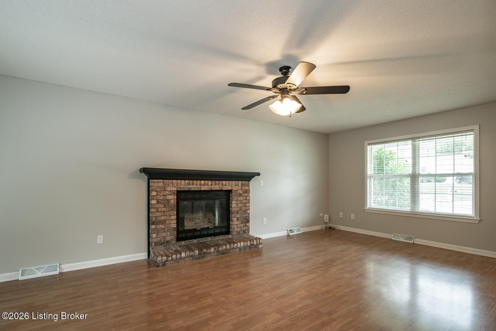 111 Brendenwood Ct Property Photo 18