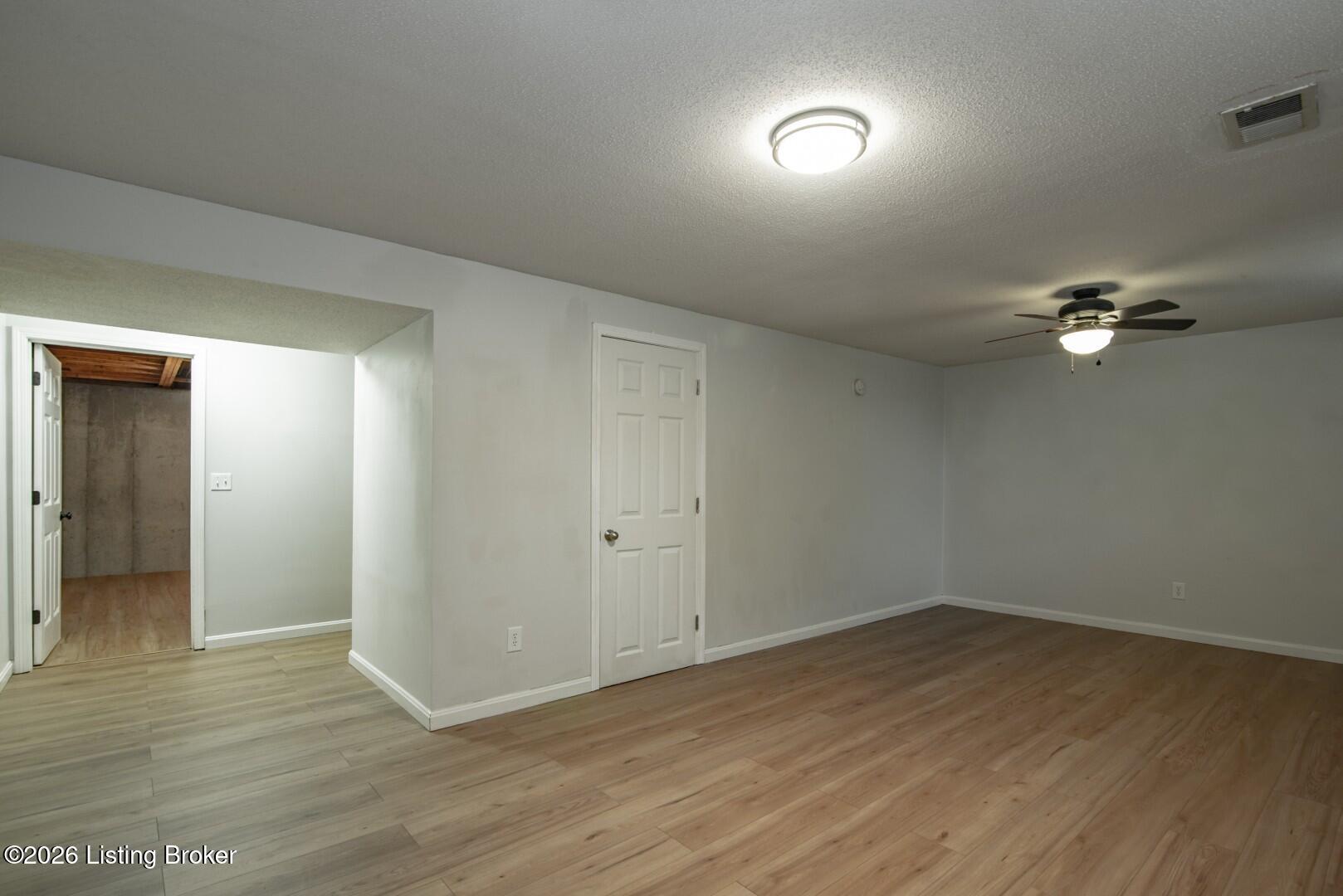 111 Brendenwood Ct Property Photo 30