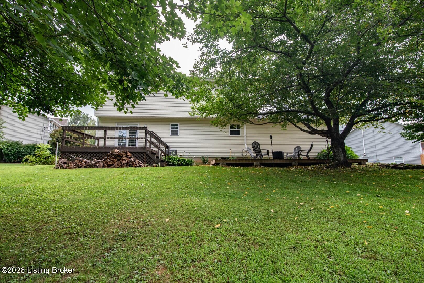 111 Brendenwood Ct Property Photo 34