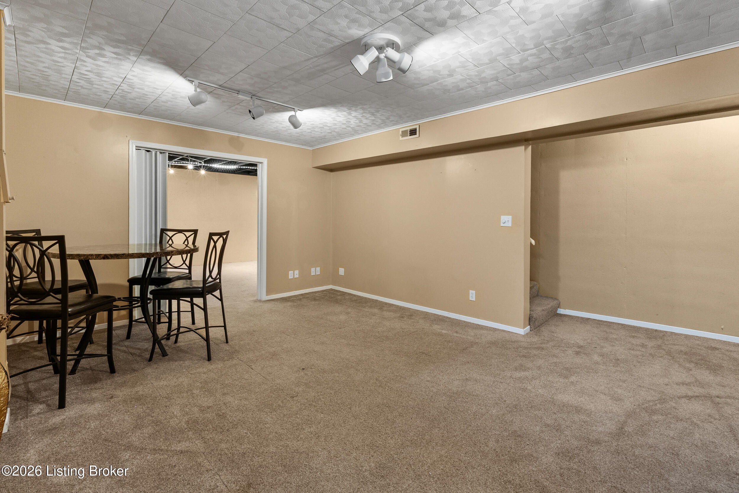 11503 Halifax Dr Property Photo 35
