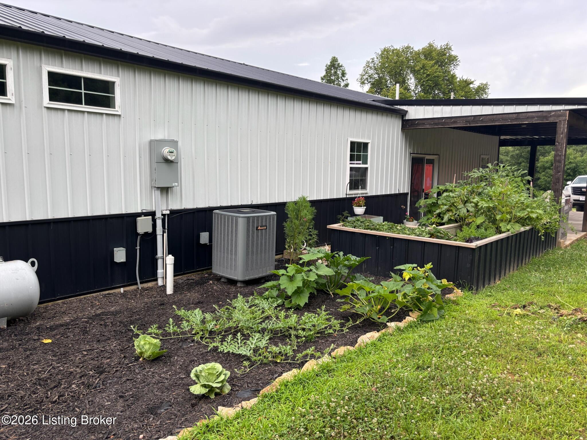 145 Dowell Hardin Mills Rd Property Photo 8