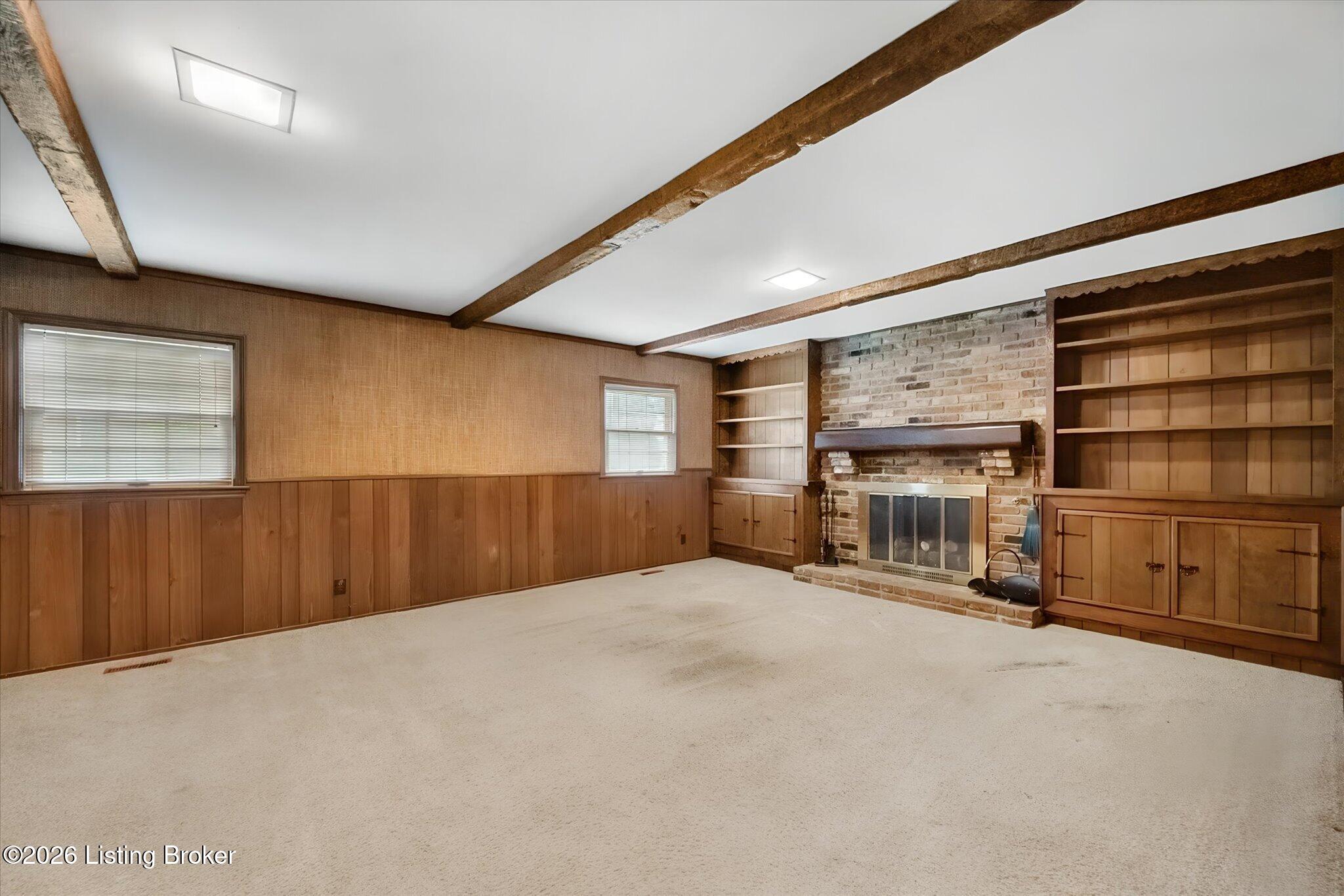 4021 Landside Dr Property Photo 15