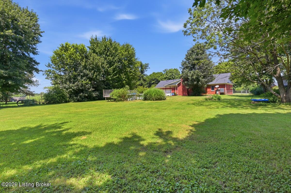 1103 Foxfire Rd Property Photo 9