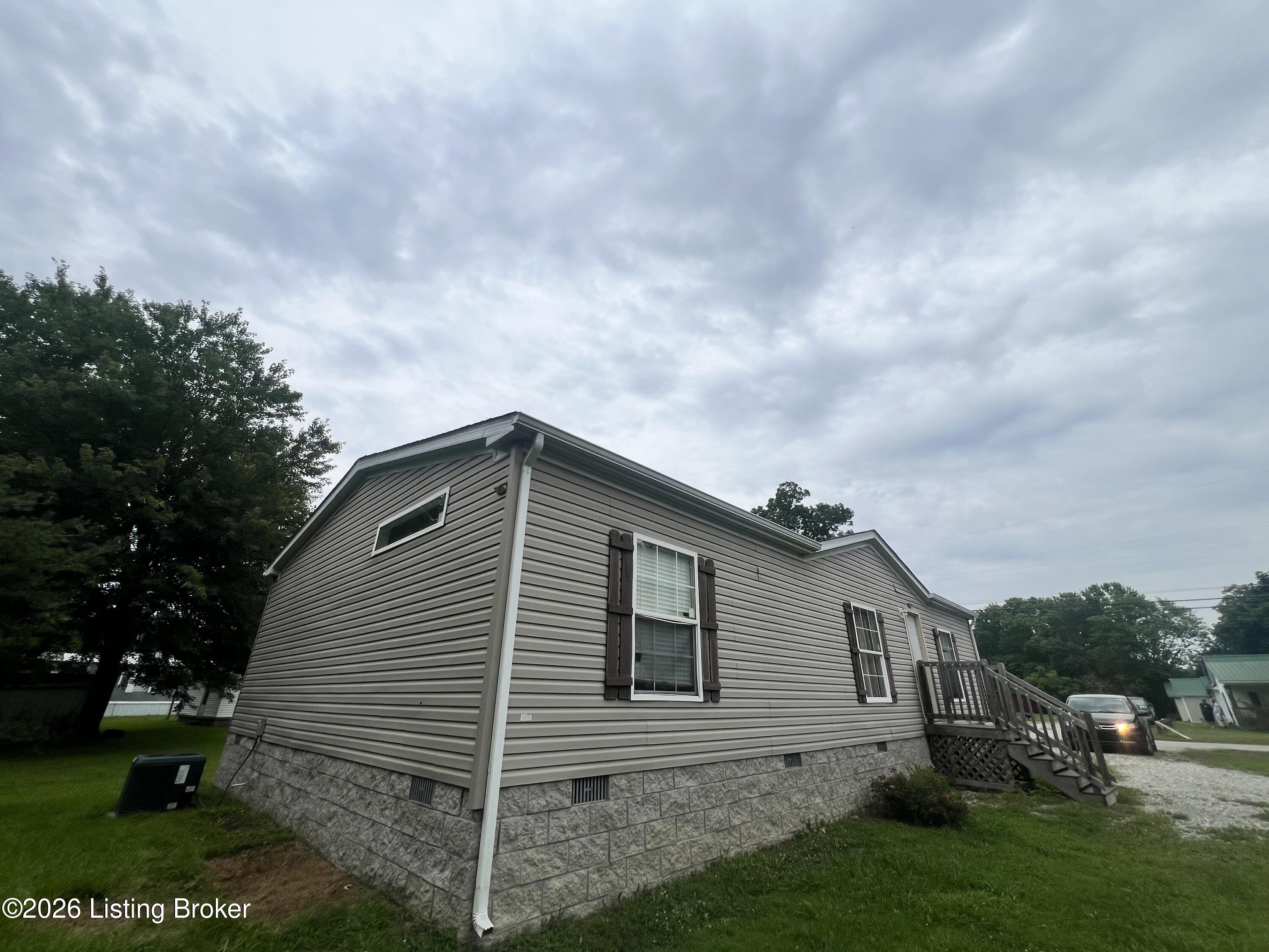407 N Patterson St Property Photo 4