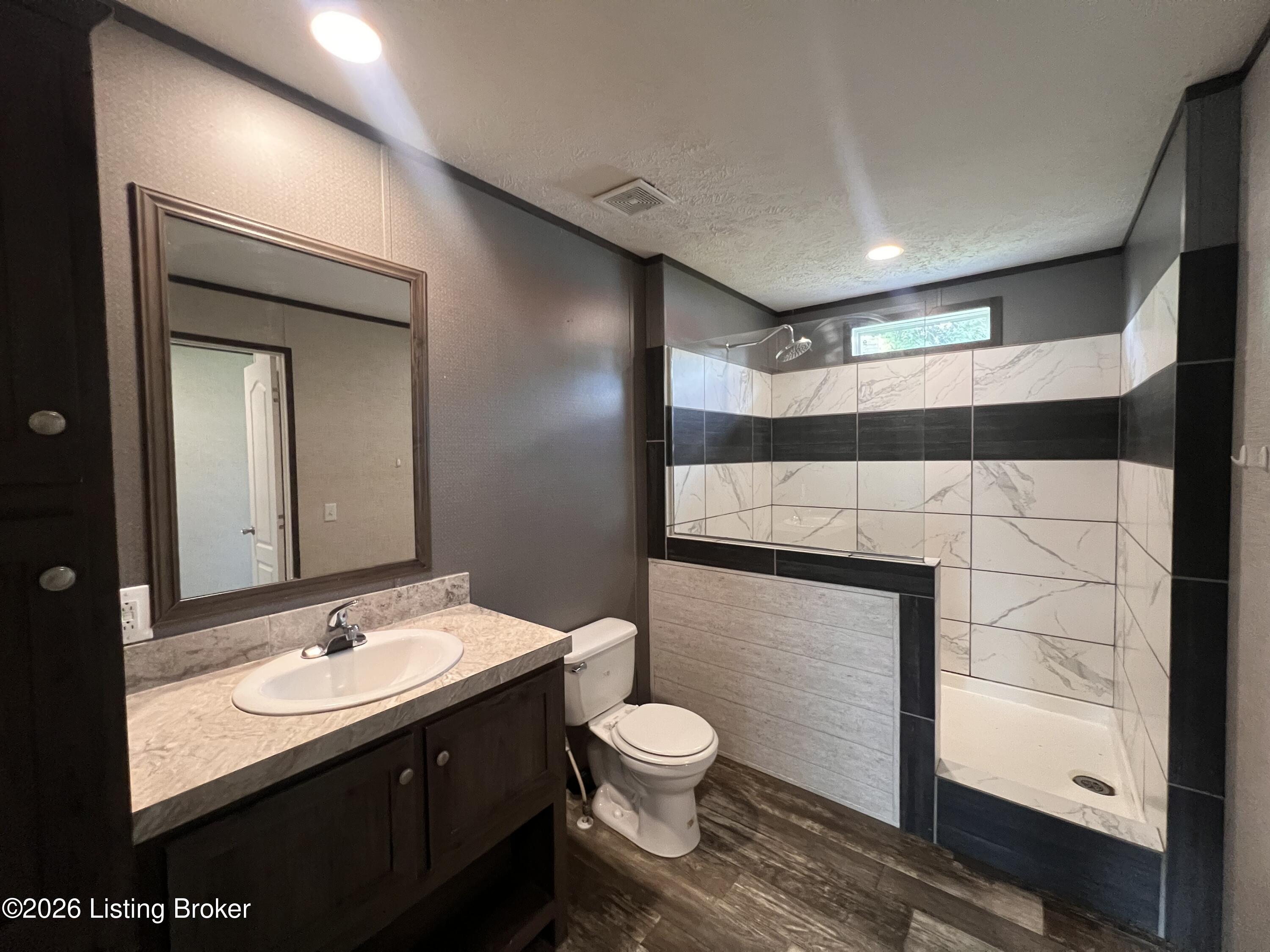 407 N Patterson St Property Photo 15