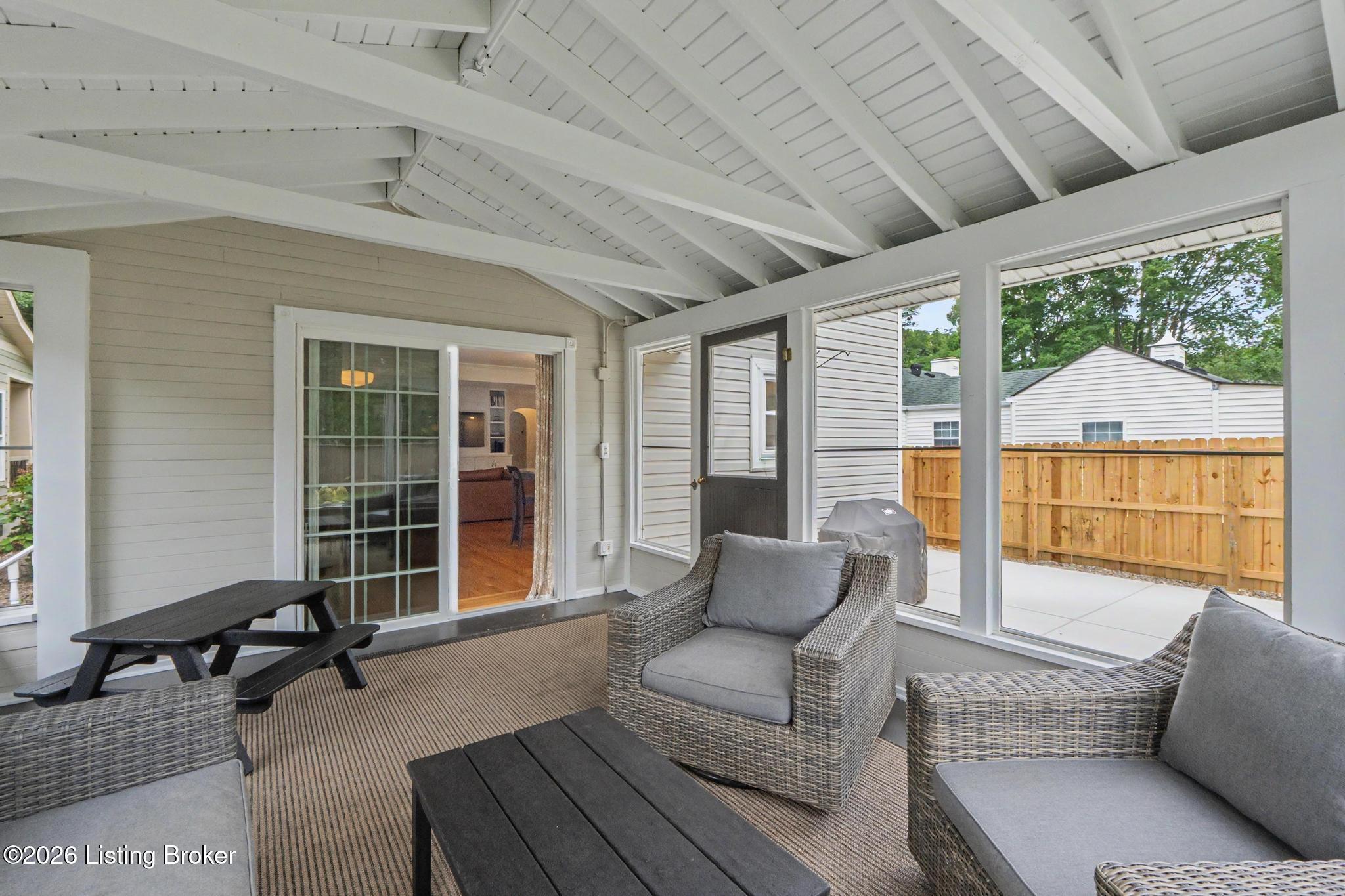 3936 Druid Hills Rd Property Photo 22