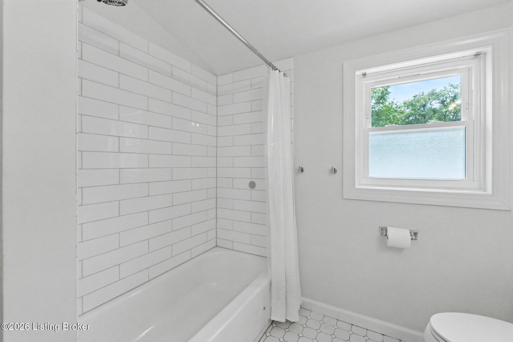 3936 Druid Hills Rd Property Photo 45