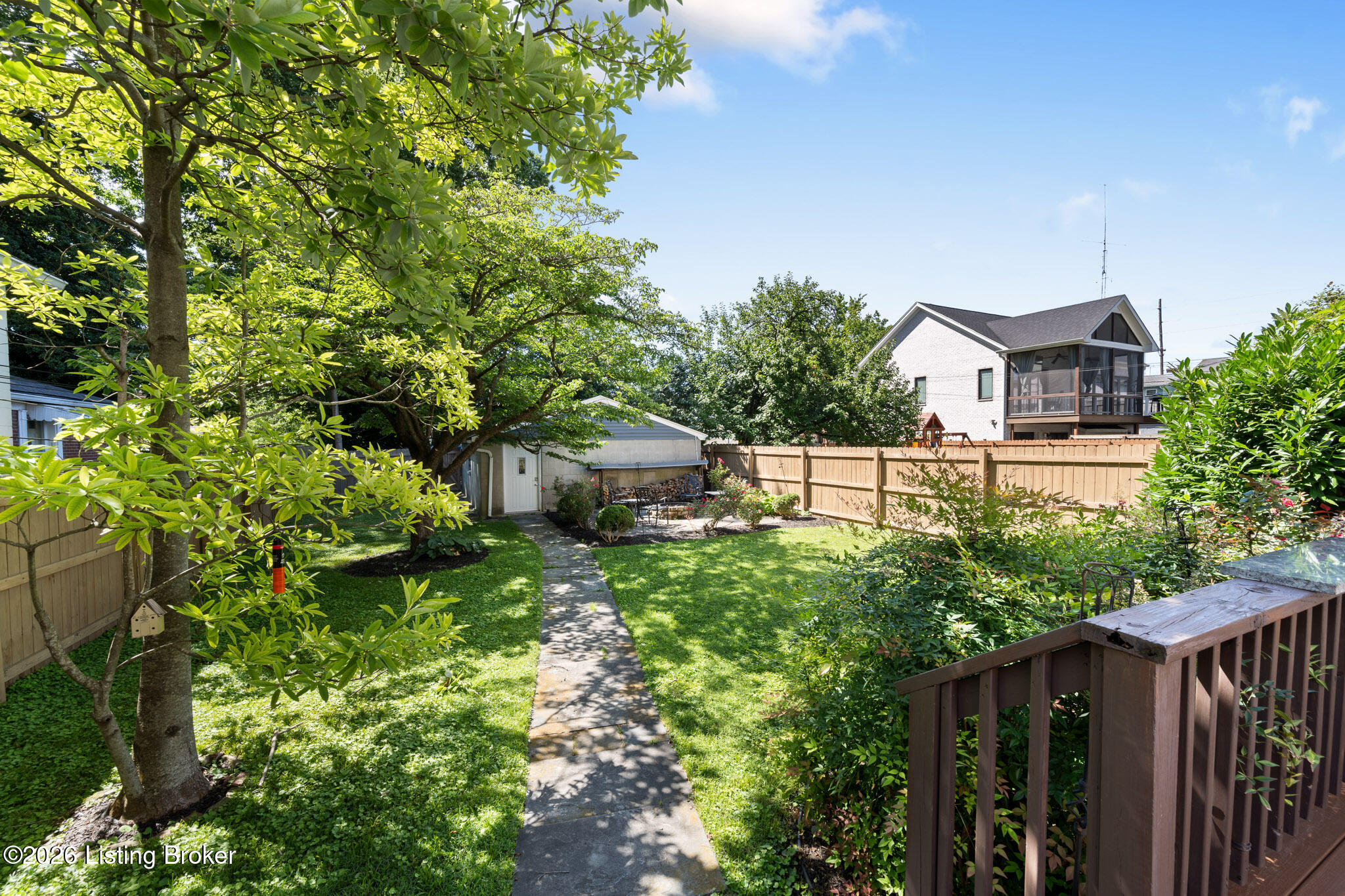 2020 Bonnycastle Ave Property Photo 47