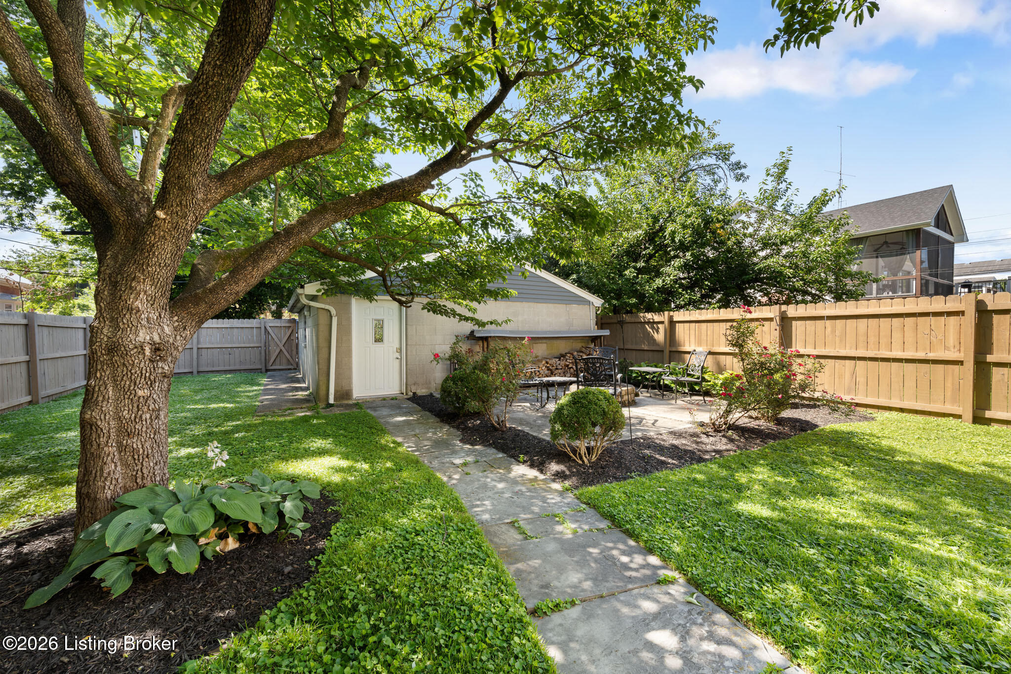 2020 Bonnycastle Ave Property Photo 48