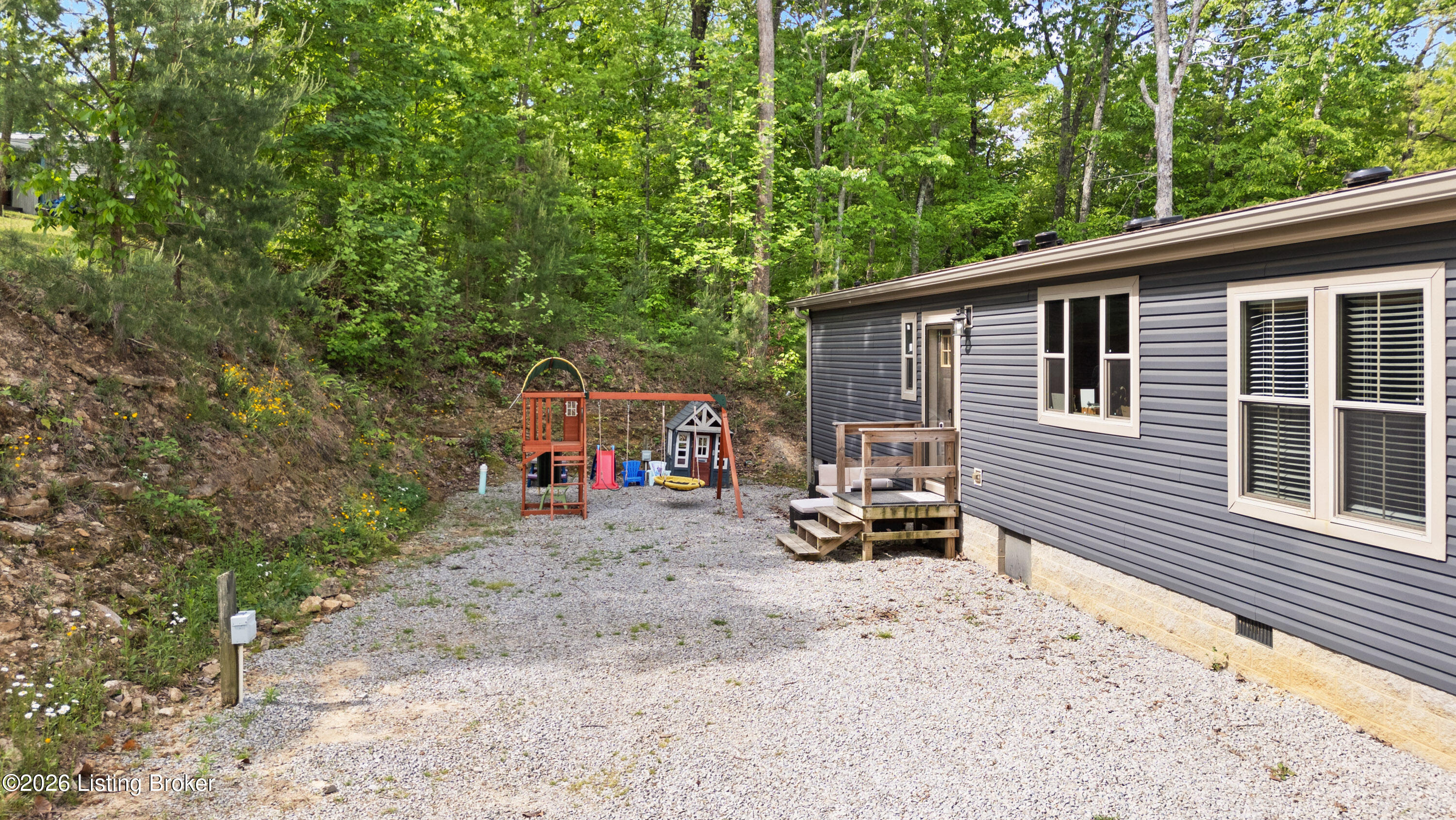 332 Hedge Iron Dr Property Photo 27