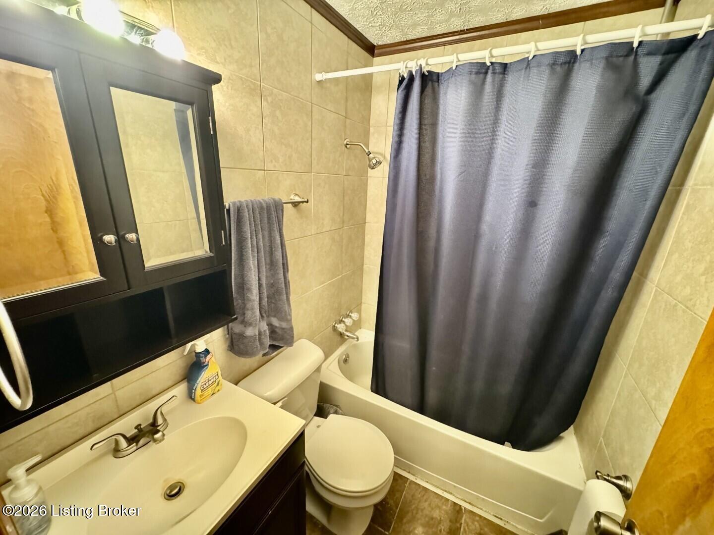 83 S Church St Property Photo 11
