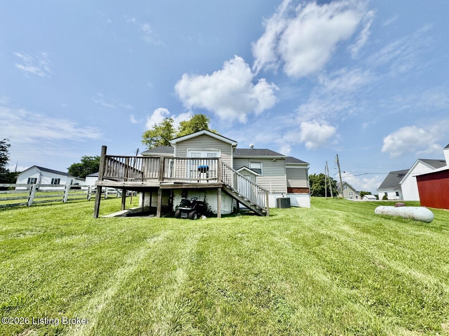 83 S Church St Property Photo 19