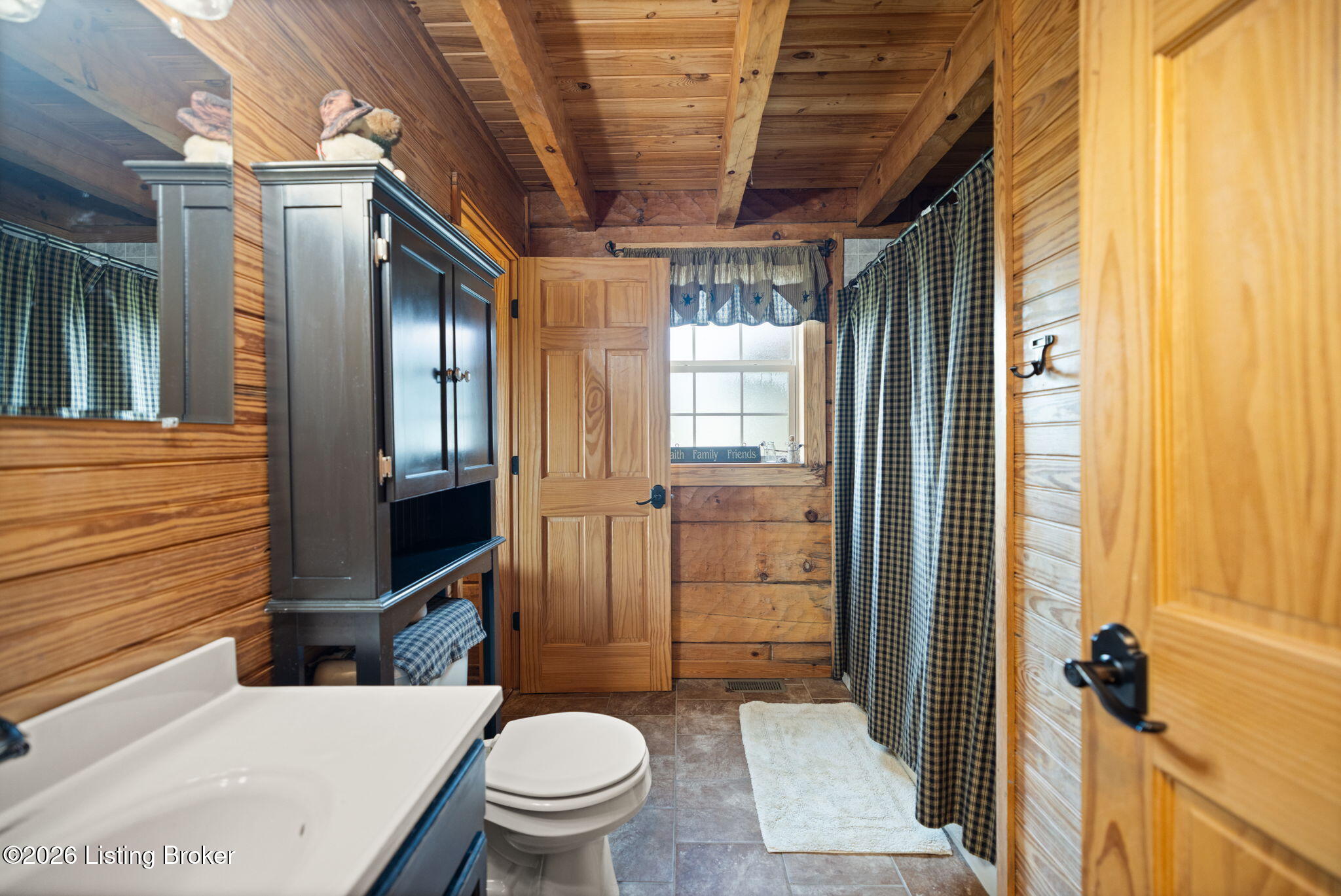1063 Old Railroad Grade Rd Property Photo 6