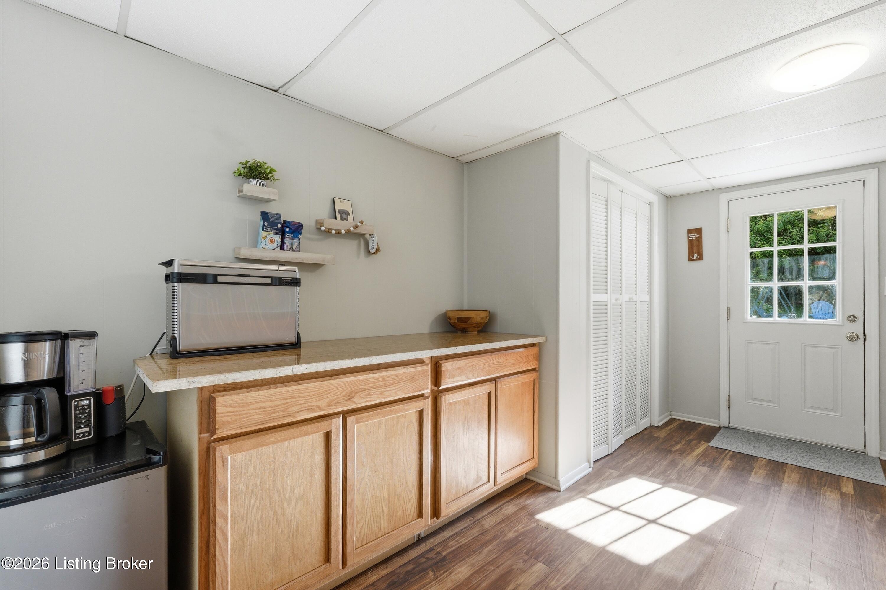 2619 Merhoff St Property Photo 15