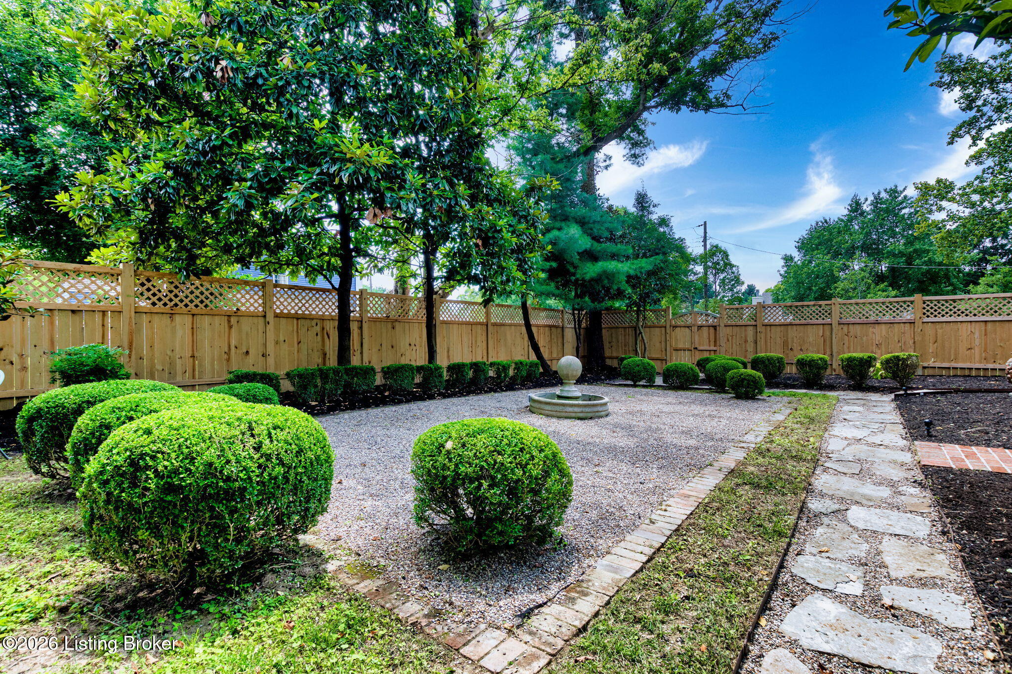 801 Greenwillow Way Property Photo 96