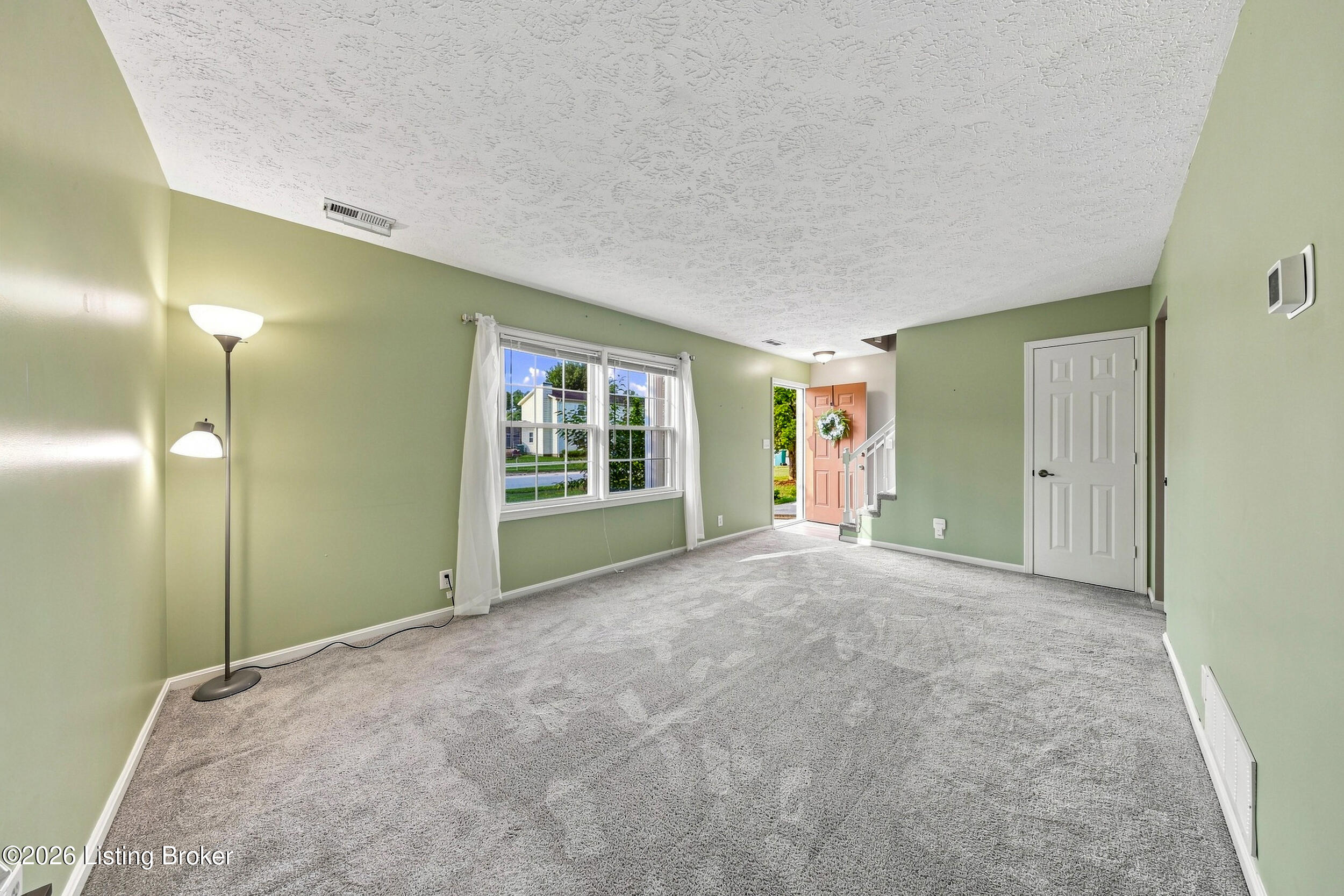 8319 Damascus Cir Property Photo 5
