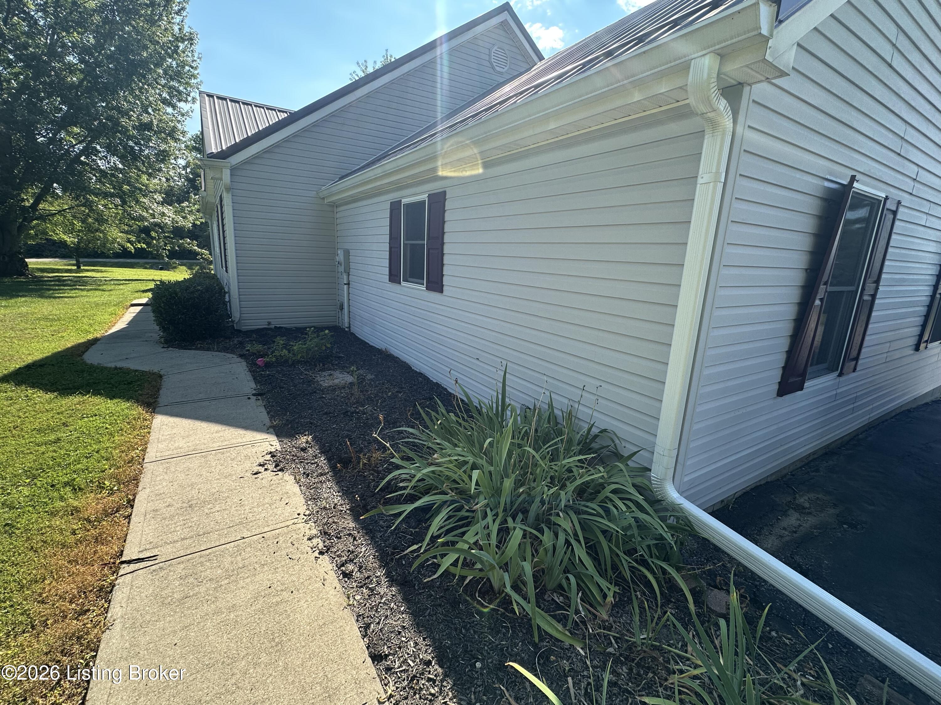 44 Wheeler Rd Property Photo 8