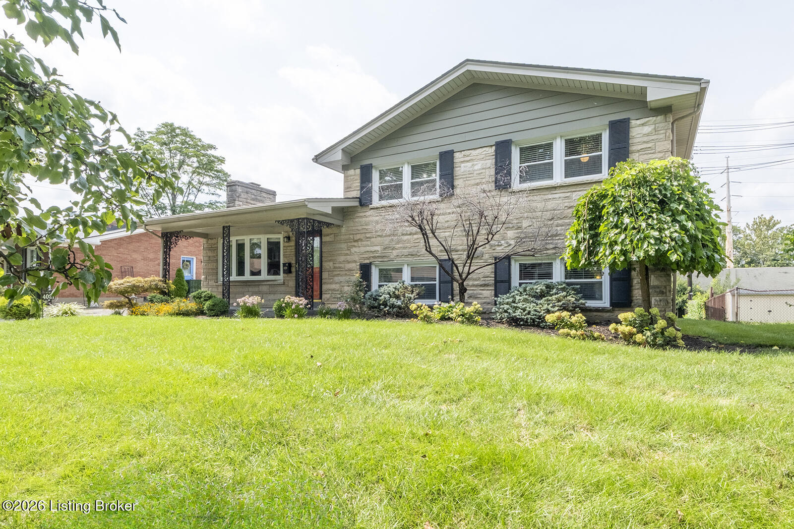 4021 Blossomwood Dr Property Photo 1