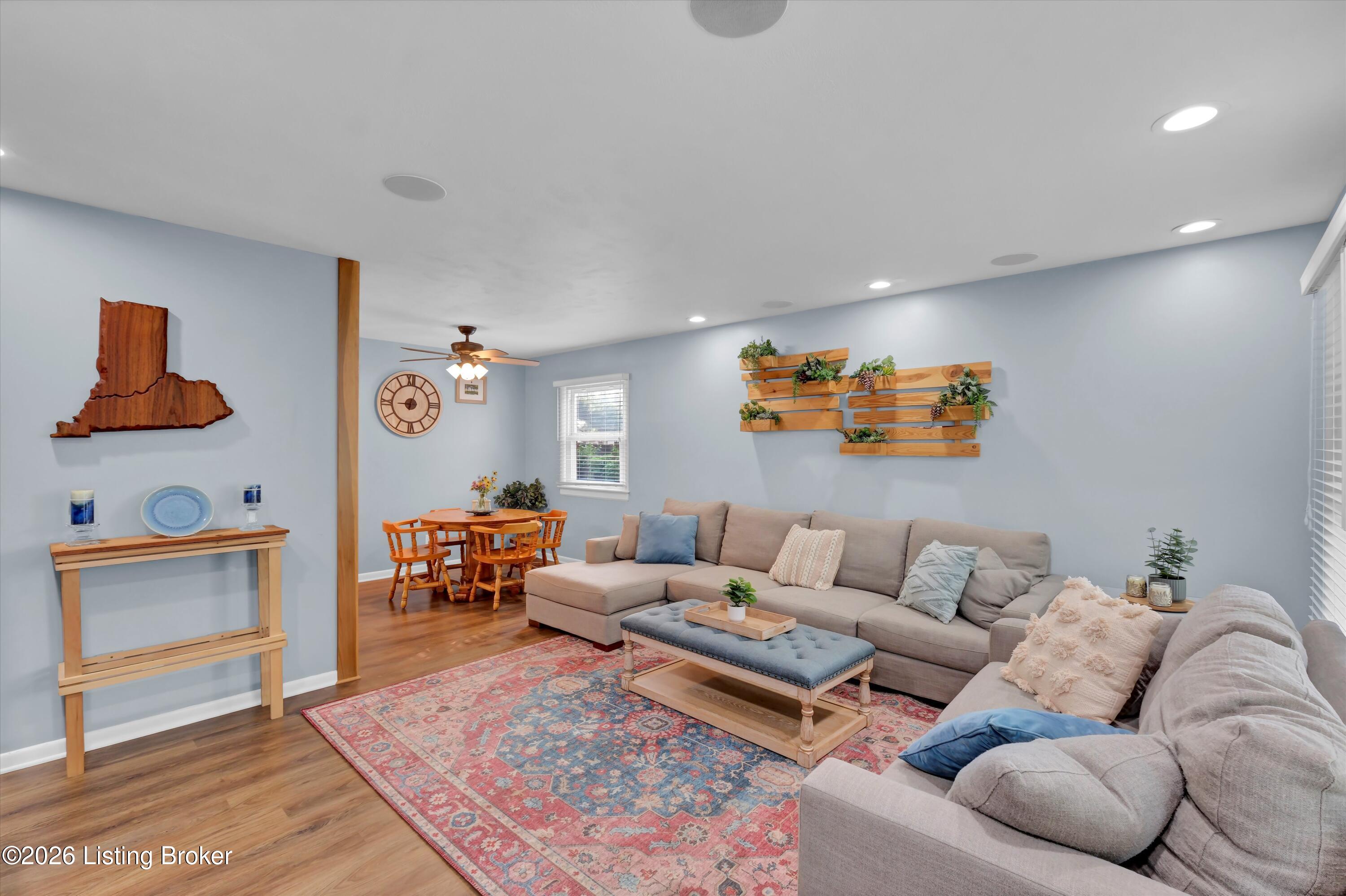 3511 Autumn Way Property Photo 5