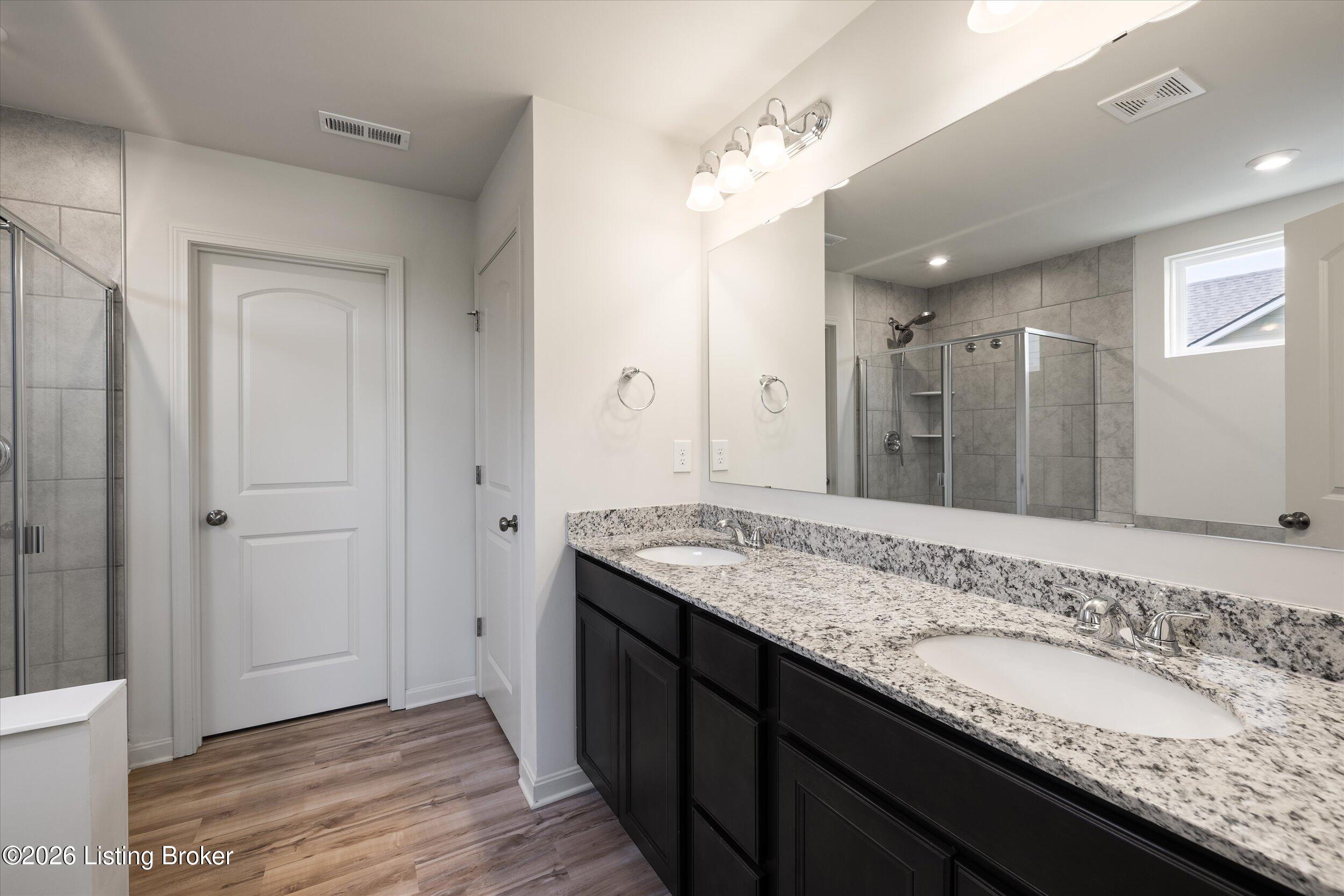 17507 Serenity Ridge Ct Property Photo 28