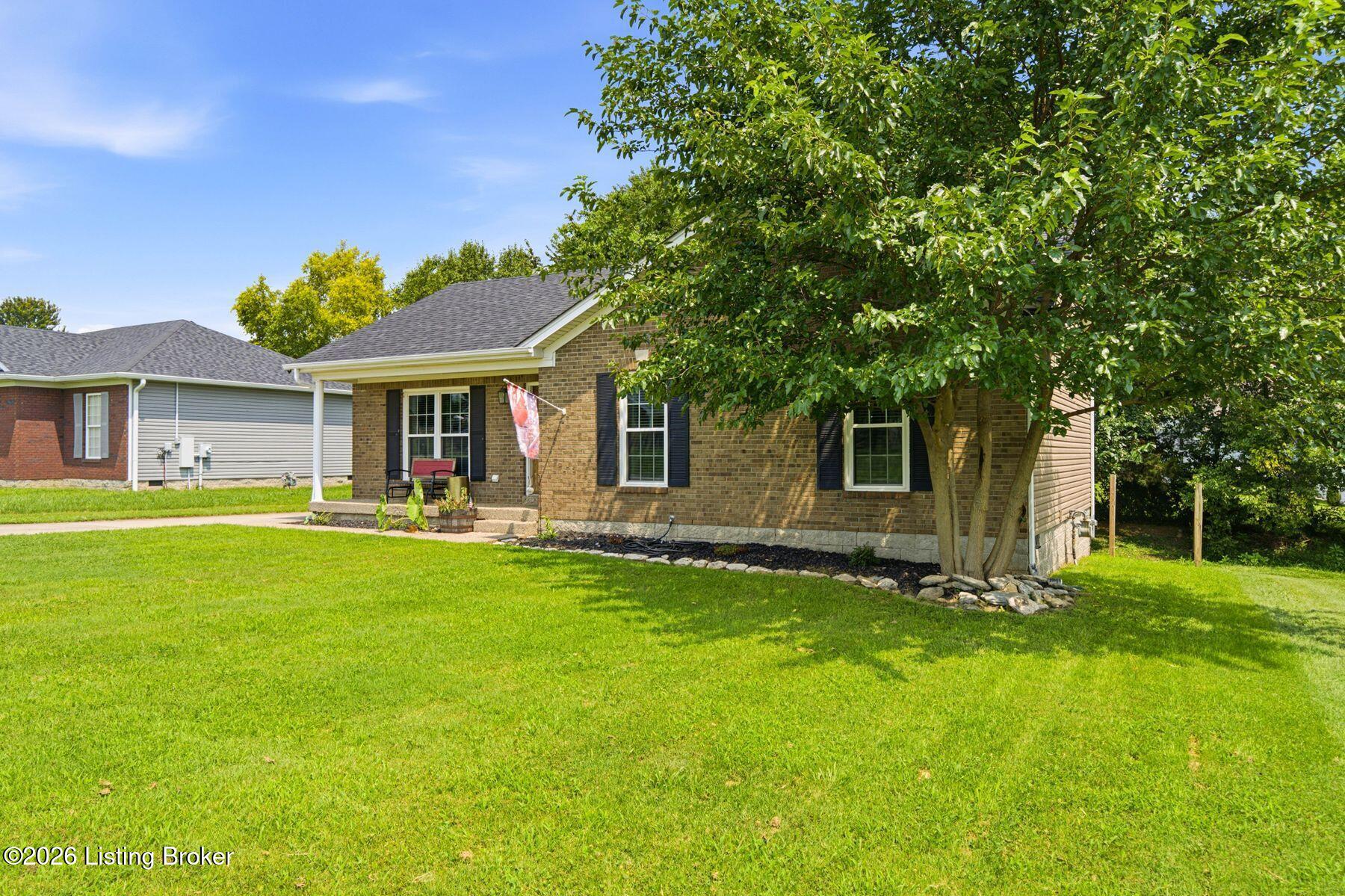 328 Deer Park Way Property Photo 4