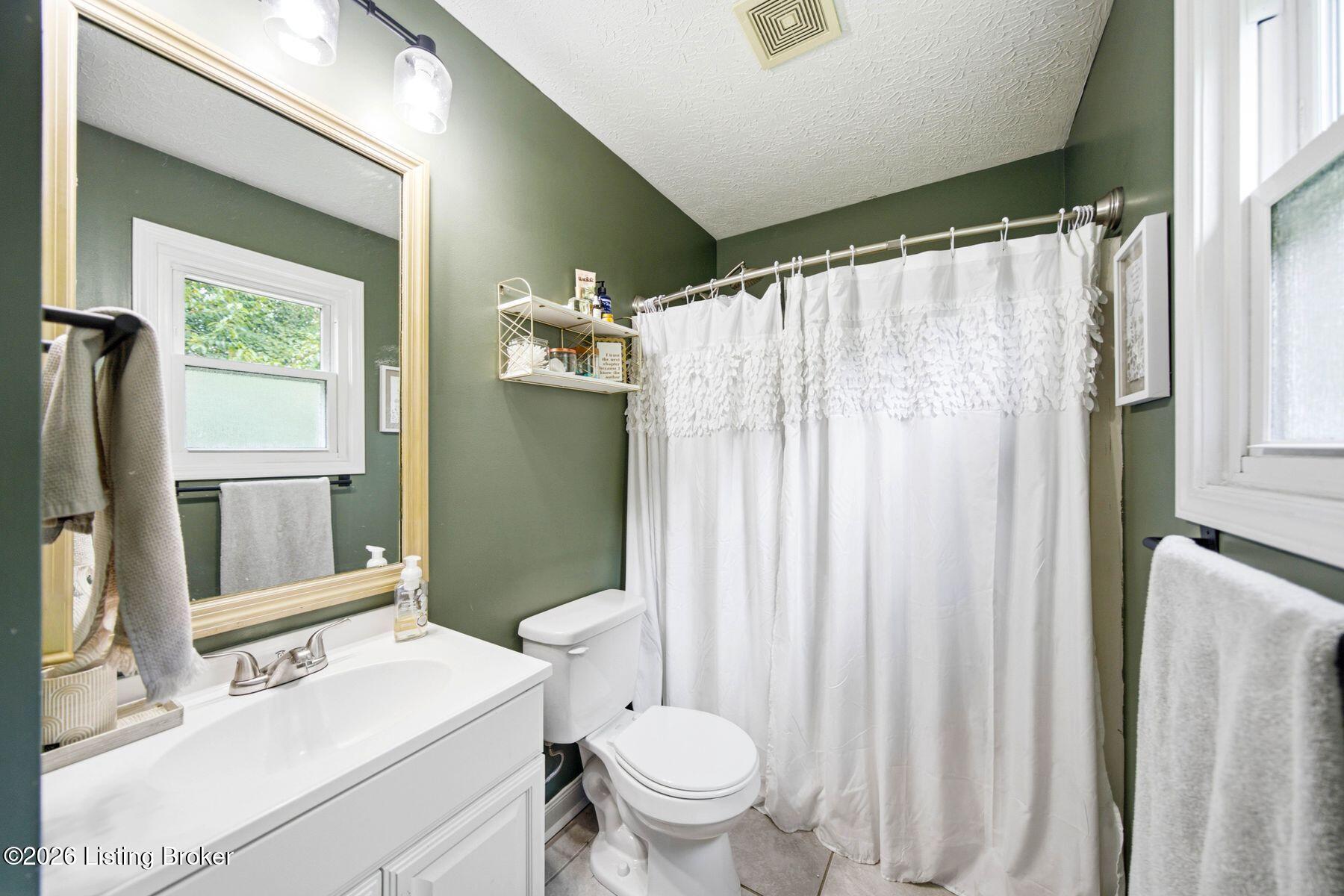 328 Deer Park Way Property Photo 24