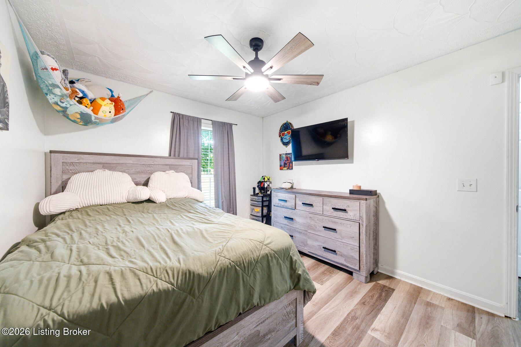 328 Deer Park Way Property Photo 26