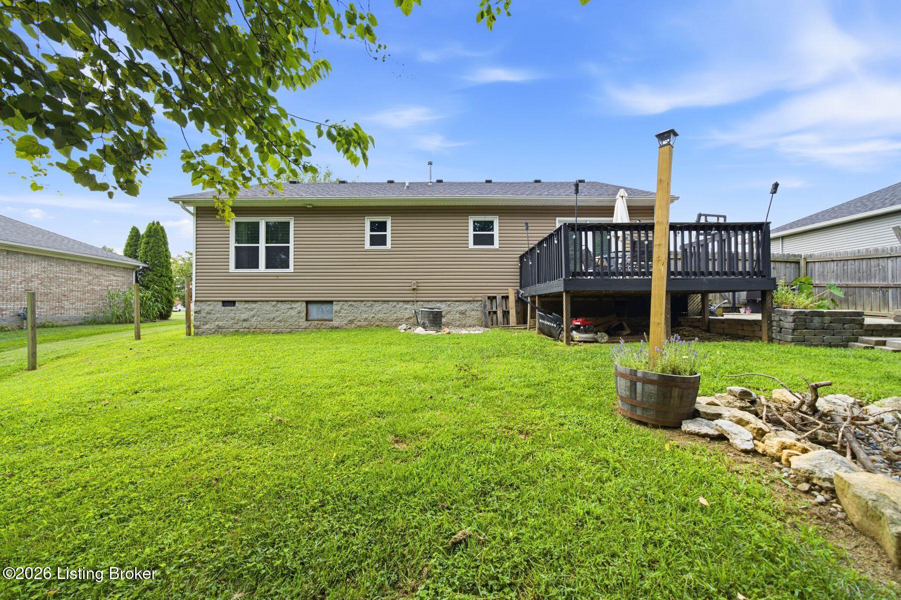 328 Deer Park Way Property Photo 41