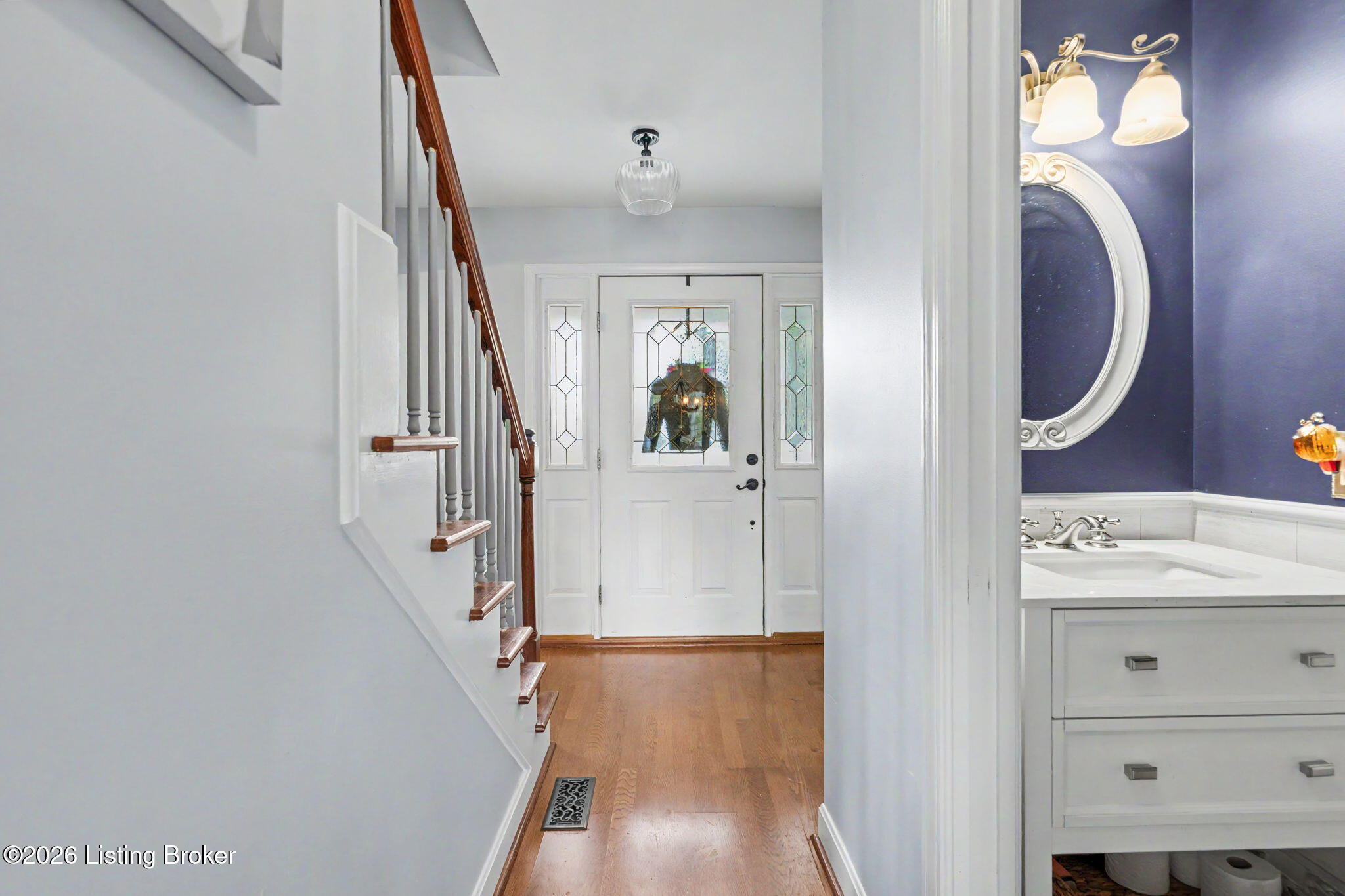 5103 Fox Run Rd Property Photo 6