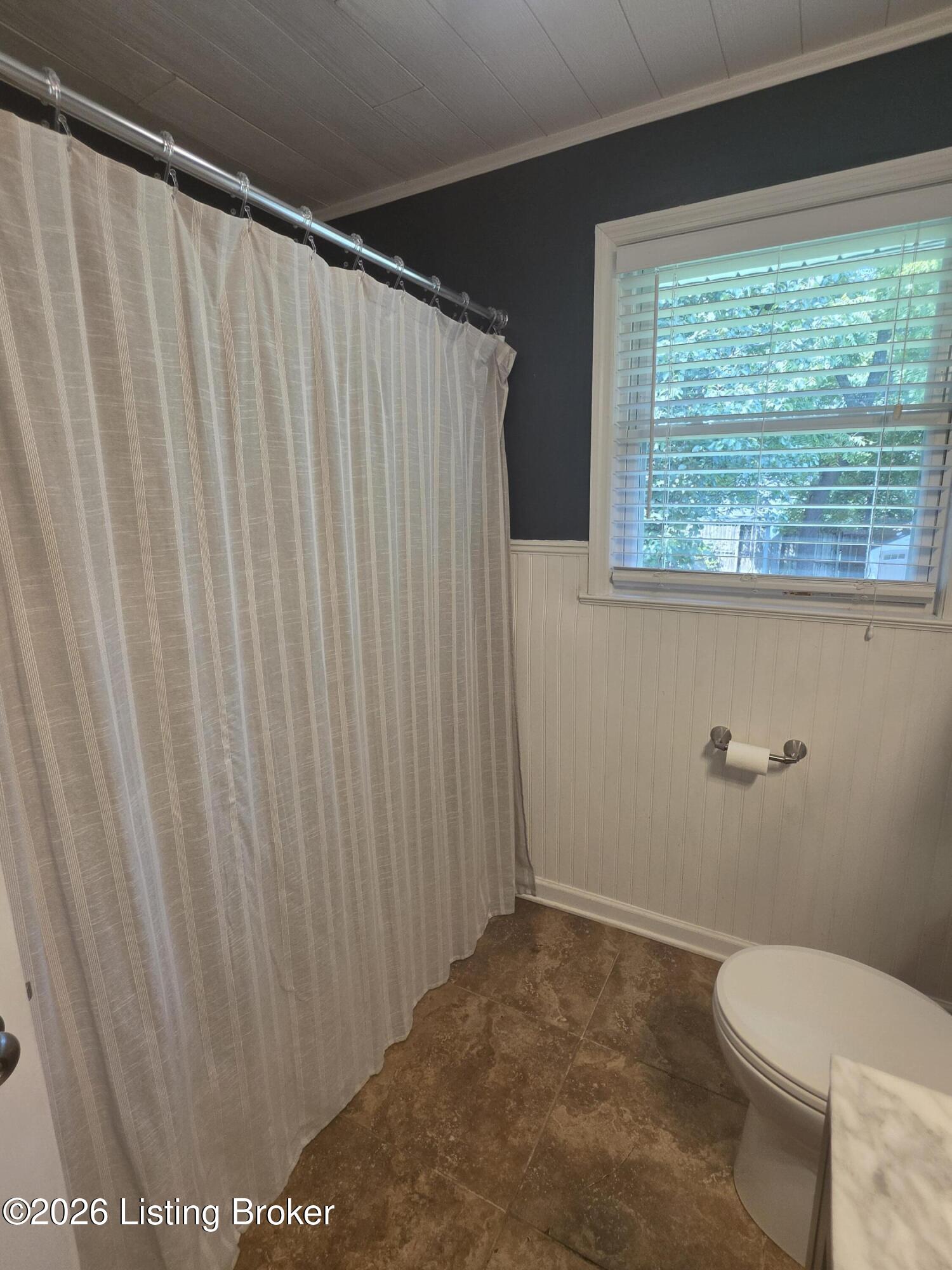 606 Plainview Ave Property Photo 28
