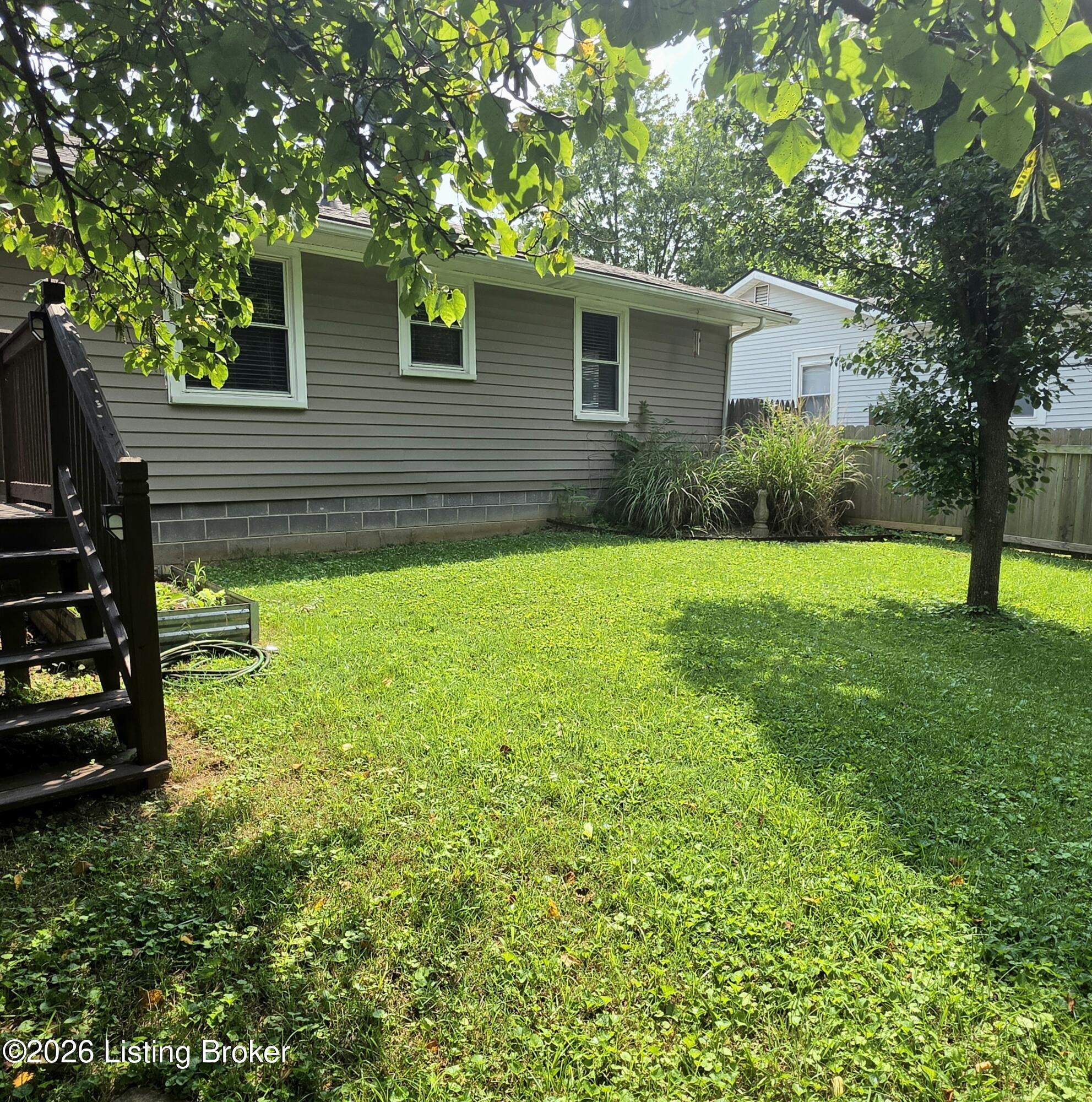 606 Plainview Ave Property Photo 43
