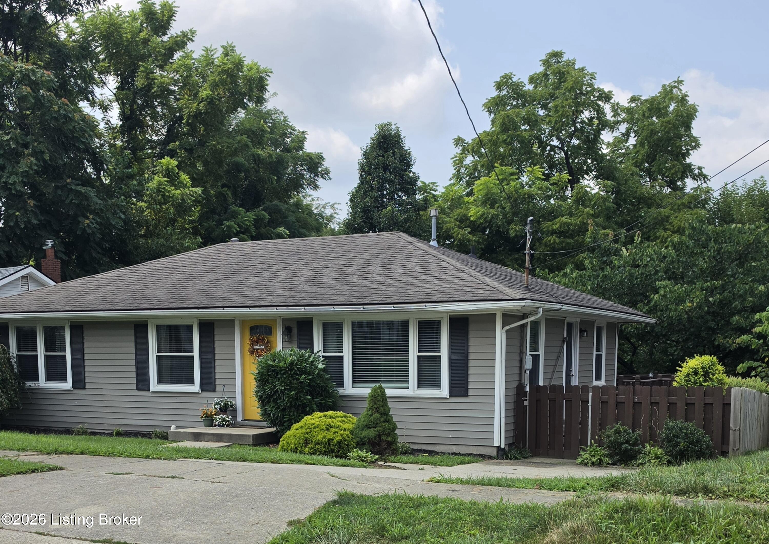 606 Plainview Ave Property Photo 50