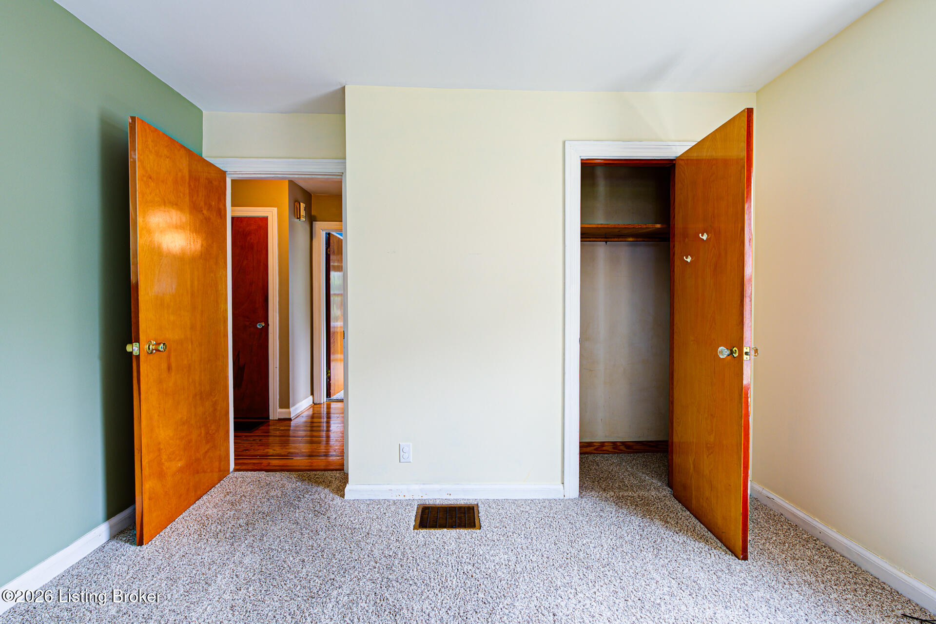3008 Louisa Ave Property Photo 12
