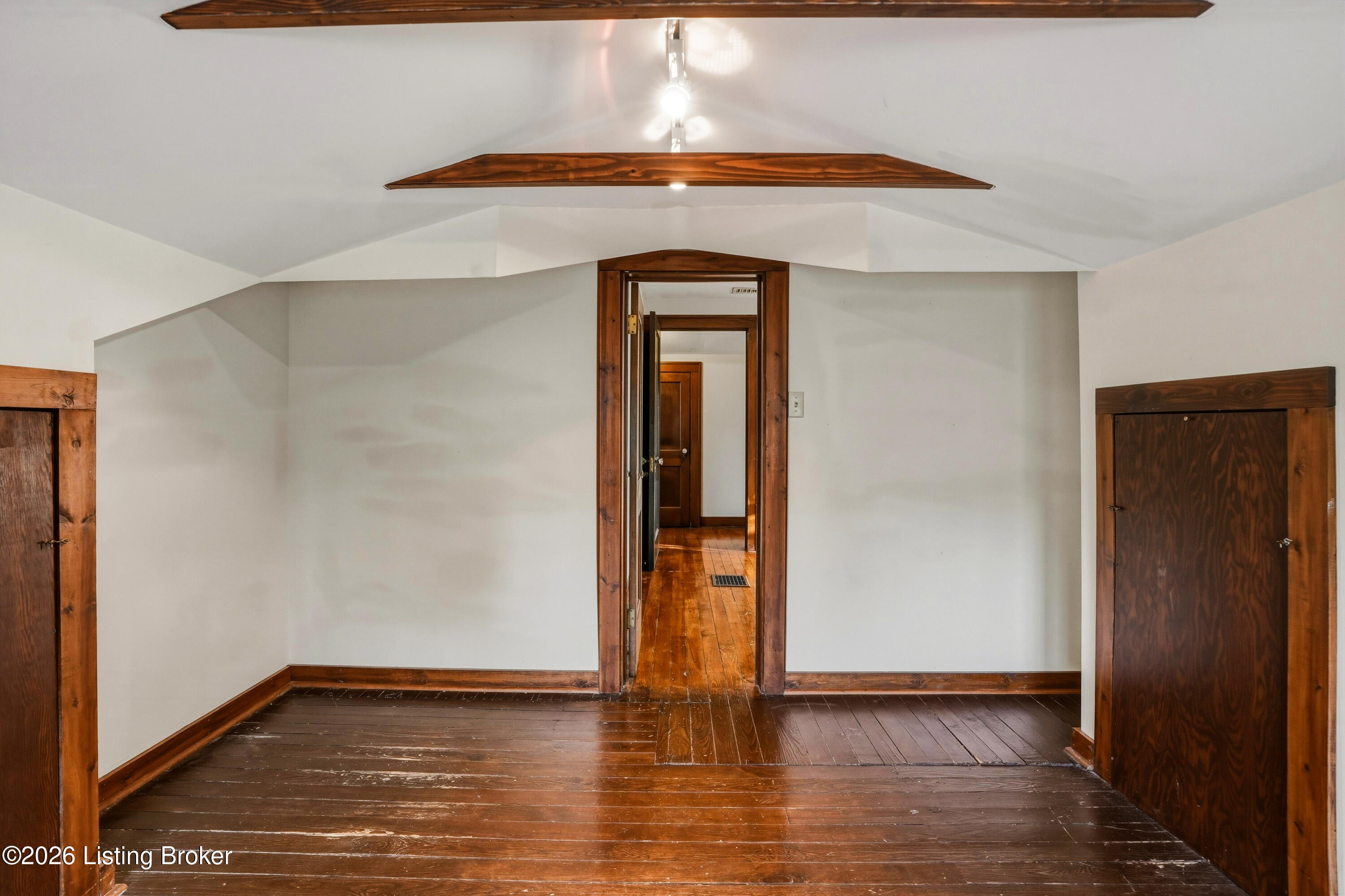 1753 Shady Ln Property Photo 33