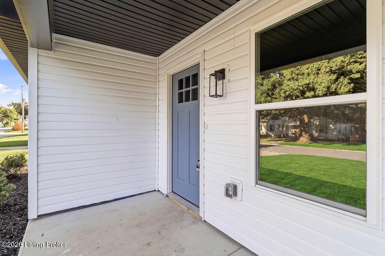 4330 Whitmore Ave Property Photo 11