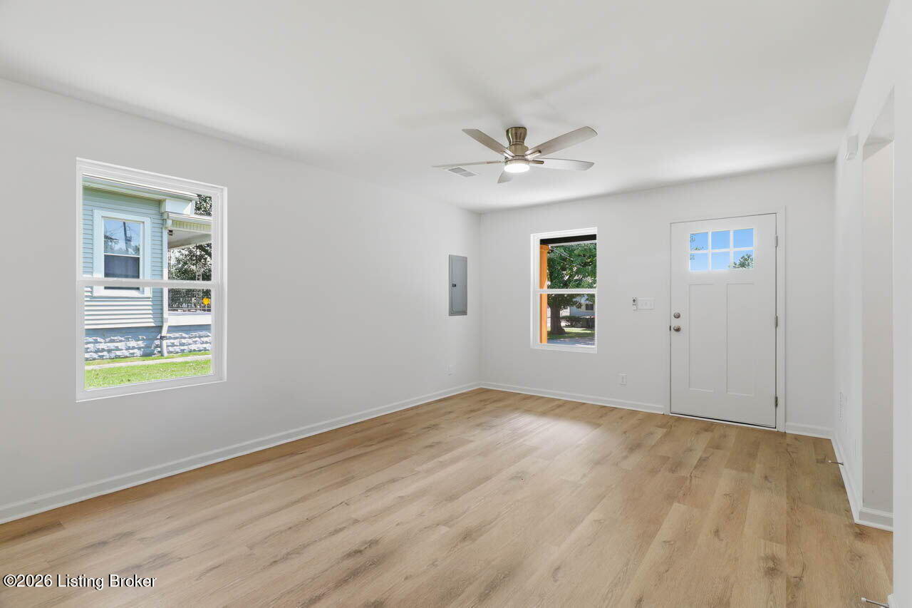 4330 Whitmore Ave Property Photo 14