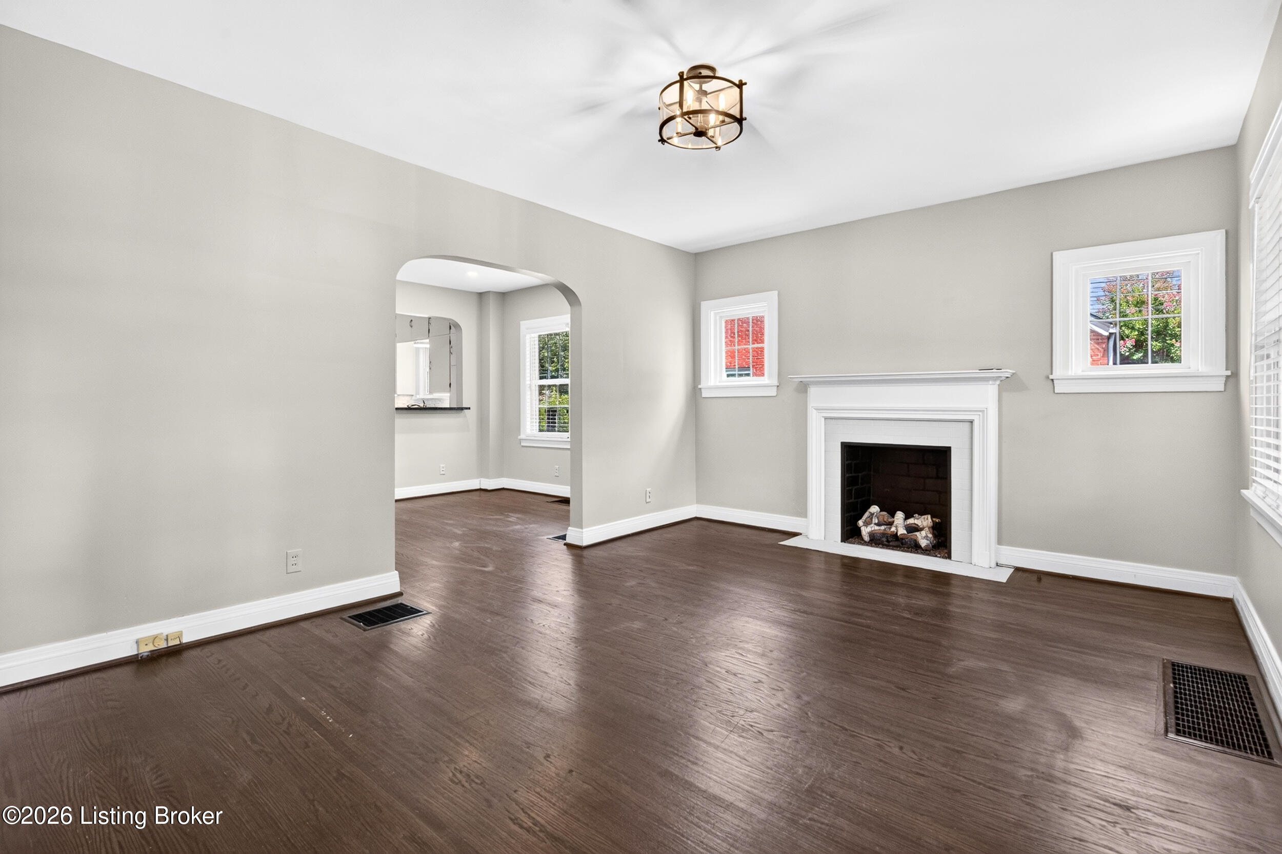 3811 Grandview Ave Property Photo 4
