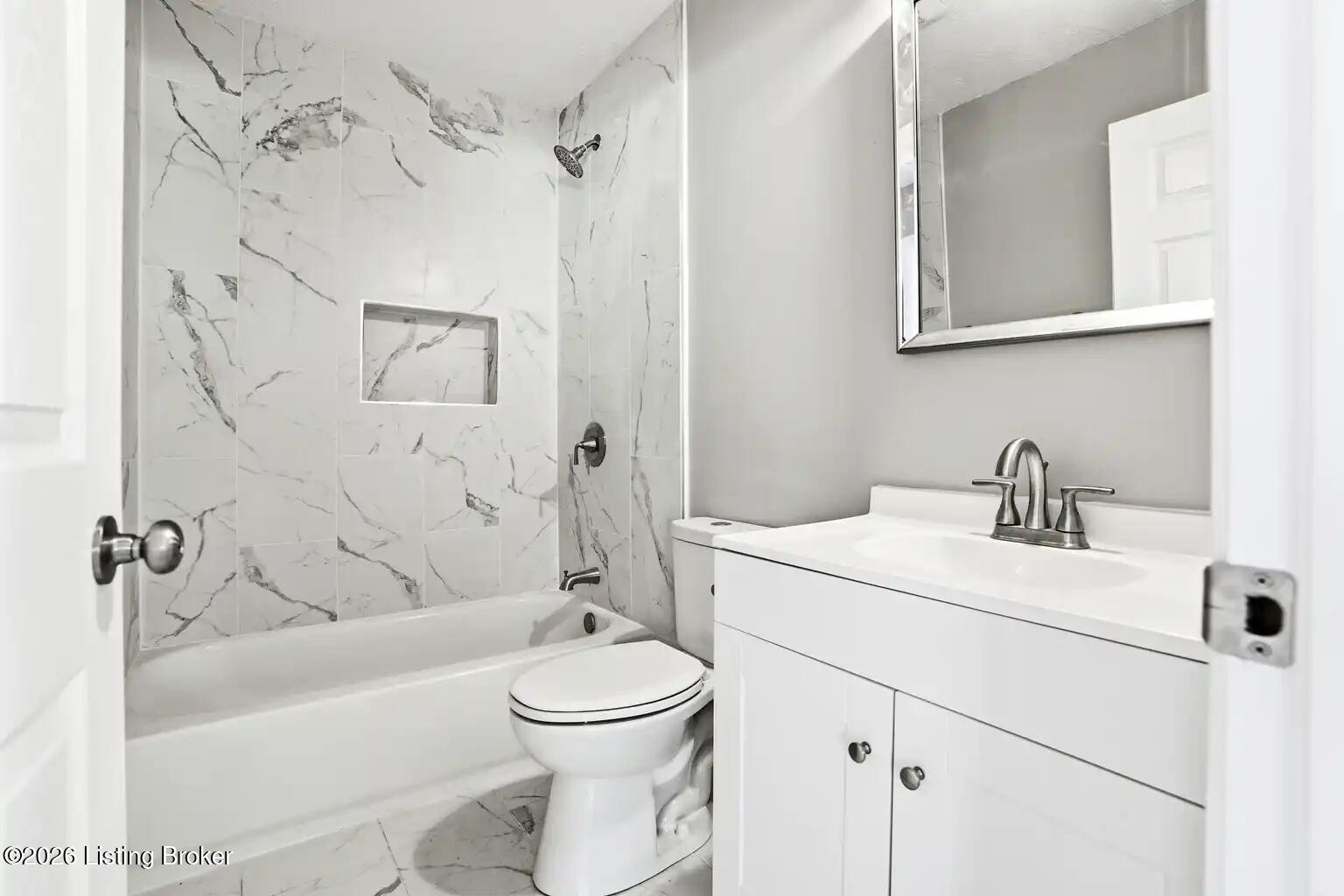 1855 Heaton Rd Property Photo 14
