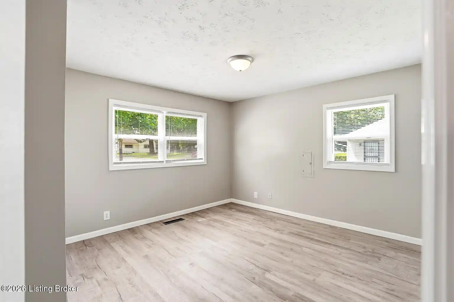 1855 Heaton Rd Property Photo 16